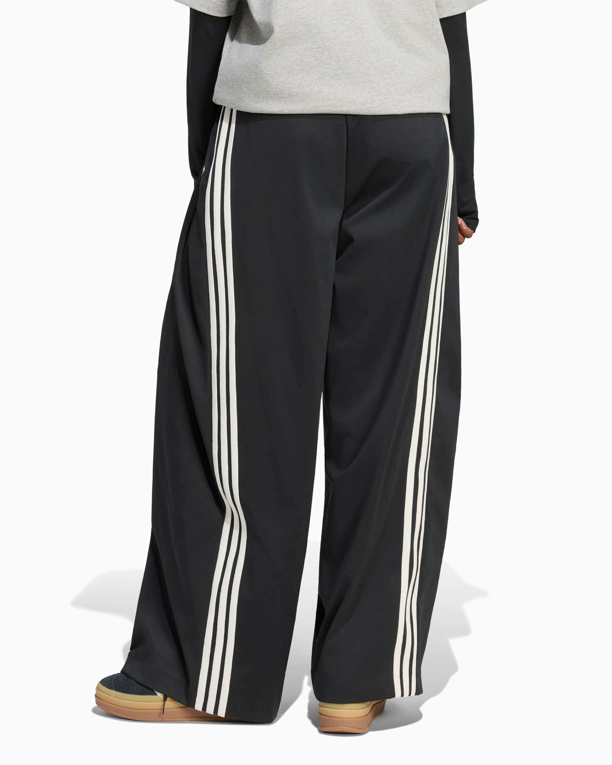Pants adidas Originals Pleated Relaxed Women's Chino Pants - KR9617
