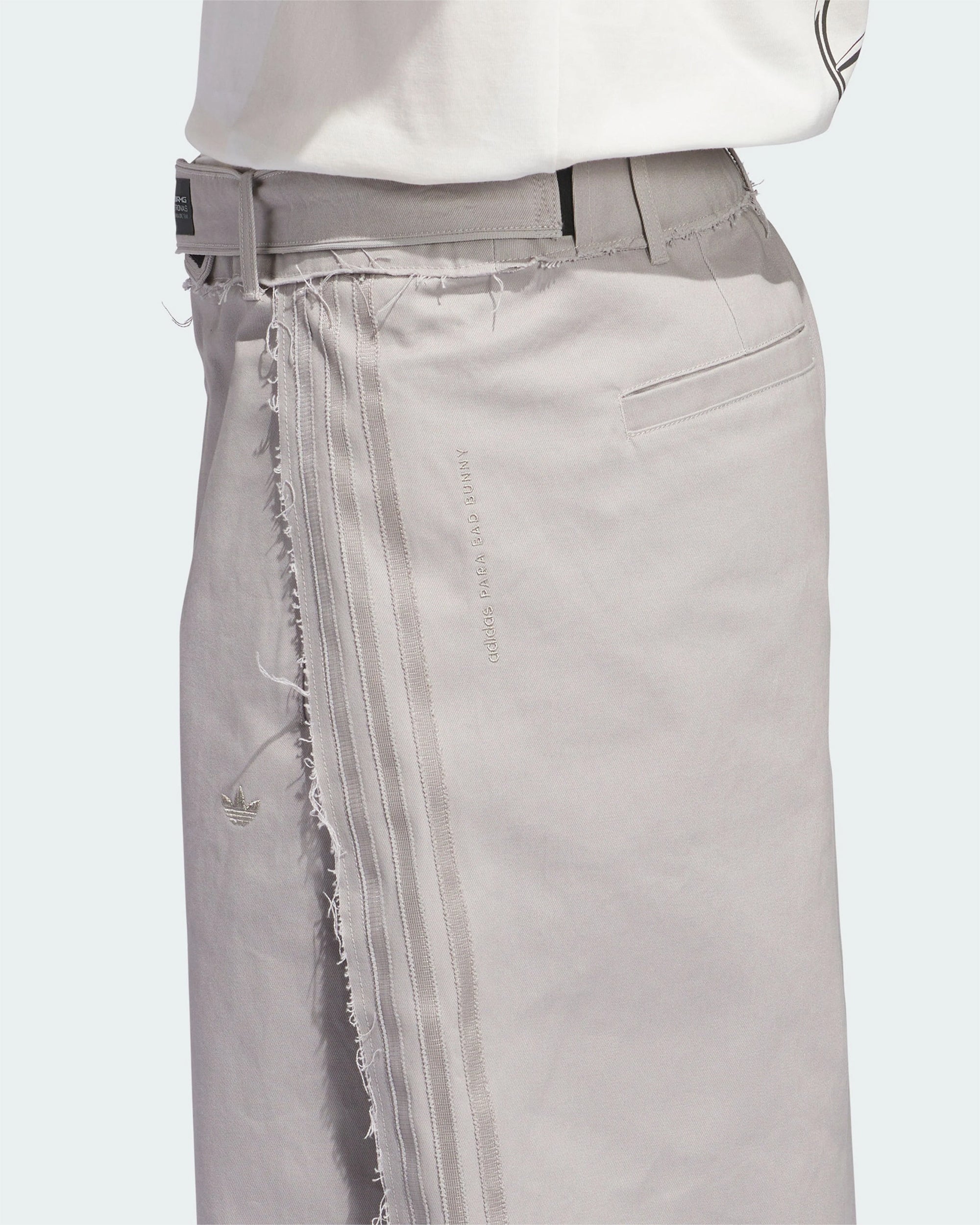 Pants adidas Originals x Bad Bunny x Mercedes AMG Petronas Race Men's Baggy Pants - KD7595