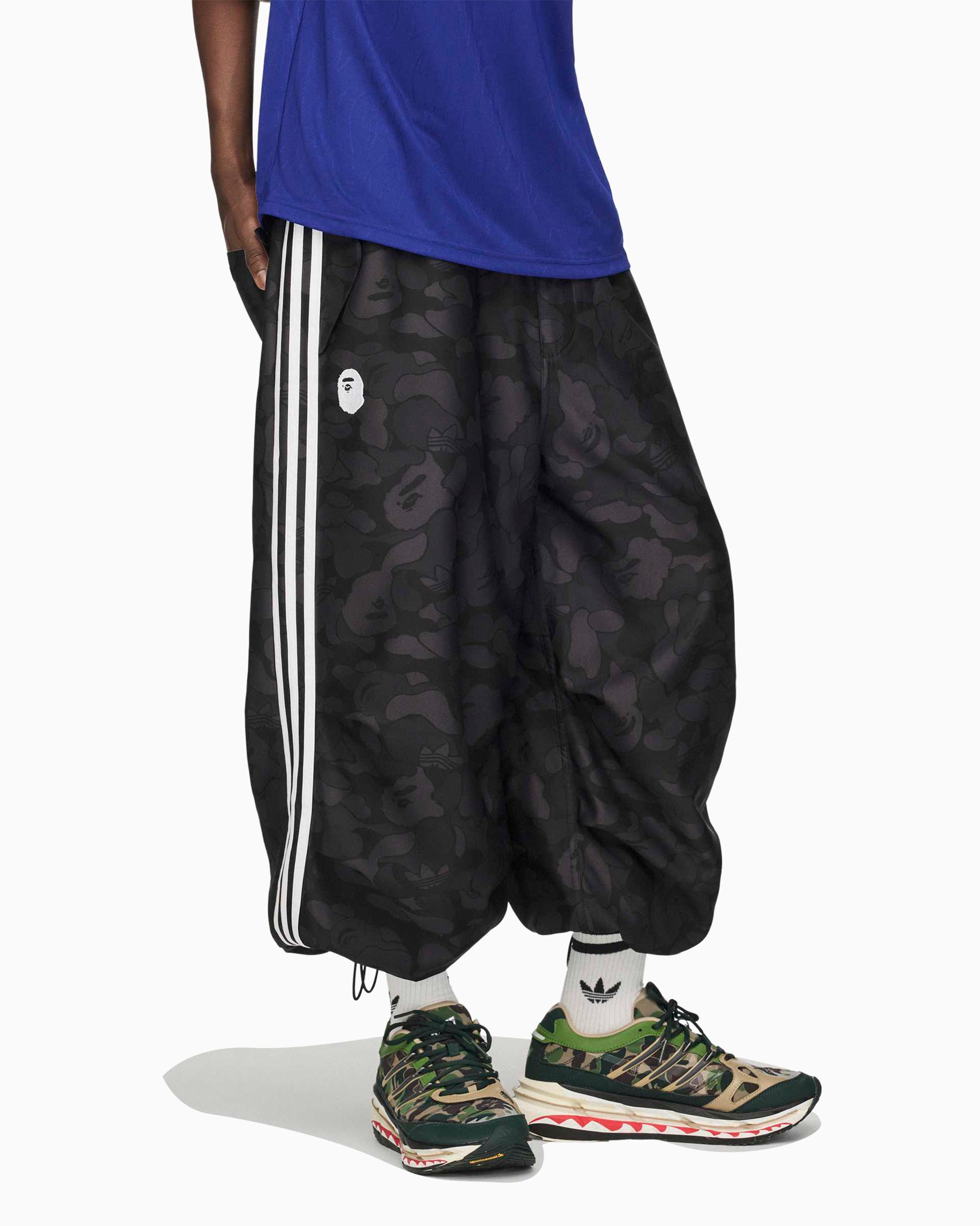 【即日発送】XL BAPE X ADIDAS RELAXED FIT TRACK JN7118-1.jpg?v=1744289778&