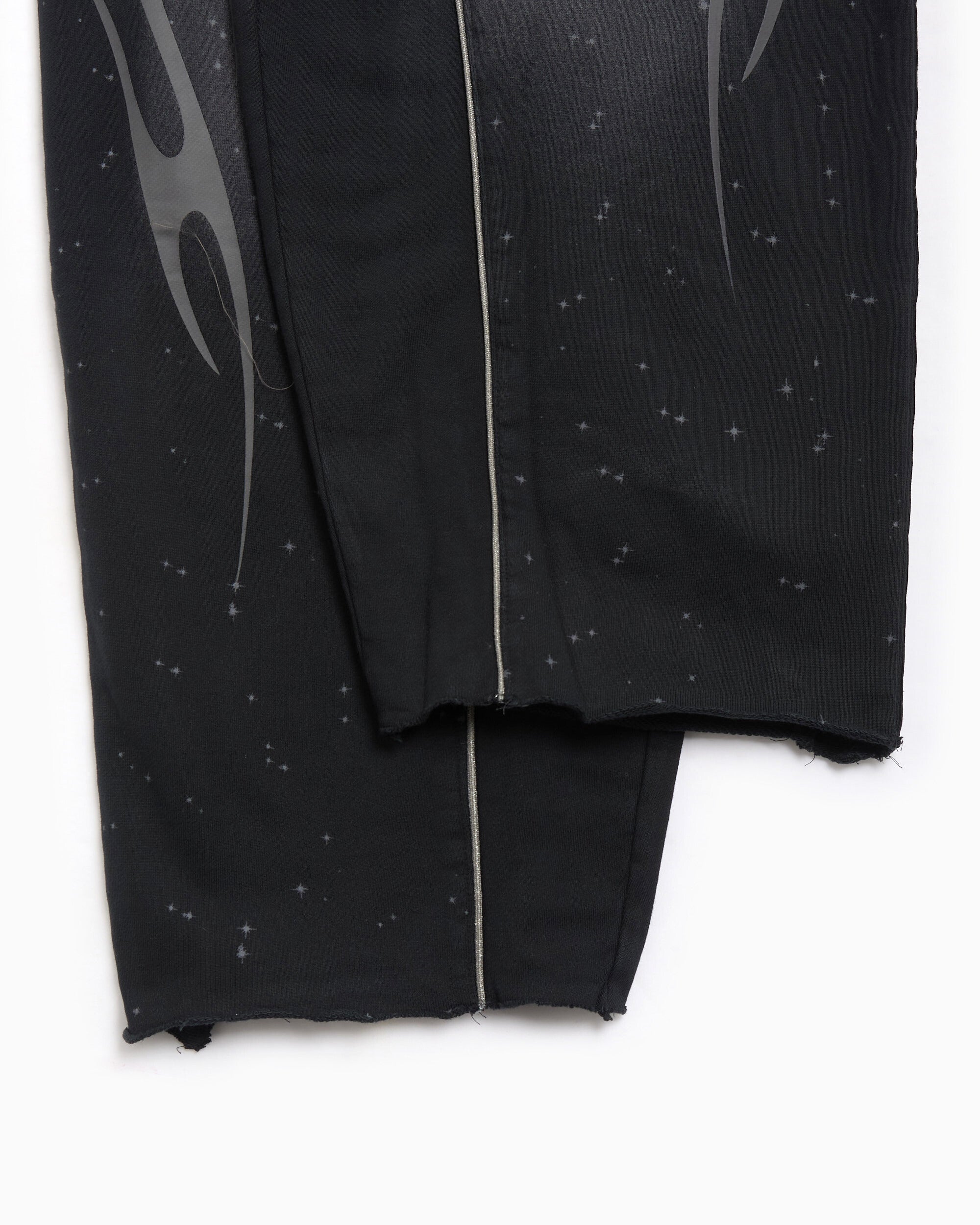 adidas Originals x Hellstar Unisex Sweatpants adidas Originals x Hellstar Unisex Sweatpants