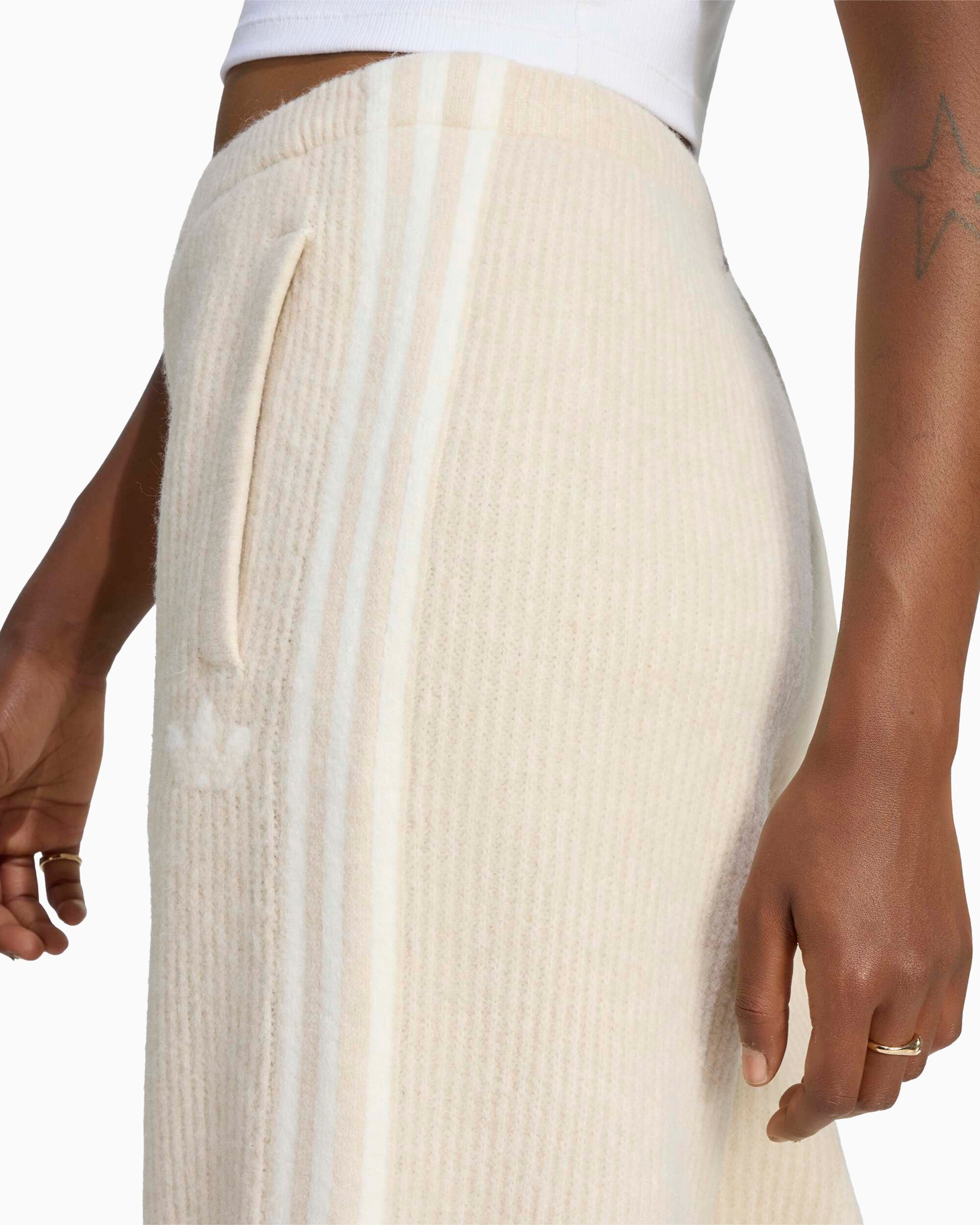 Pants adidas Originals x JENNIE Adiluna Season 2 Relaxed Women's Sweatpants - LD4963