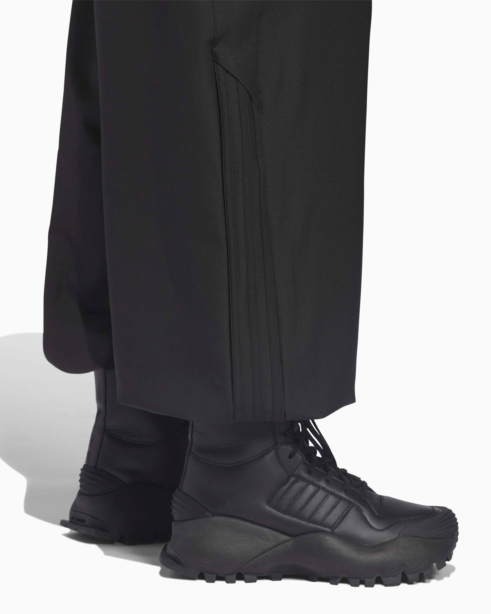Pants adidas Originals x Willy Chavarria Twill Oversize Men's Track Pants - KD9349