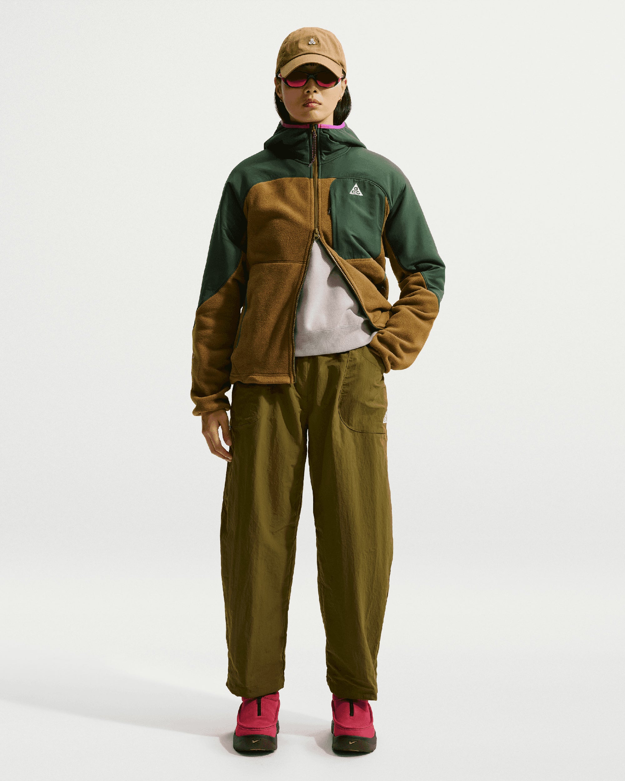 Pants Nike ACG "Dolomiti" UV Protection Relaxed Women's Track Pants - IF0141-368