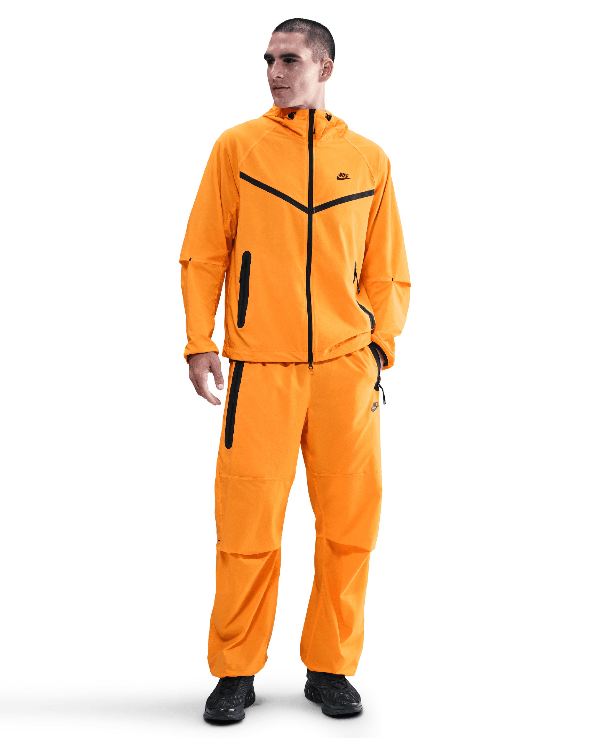 Nike NRG Tech Woven Relaxed Men's Track Pants