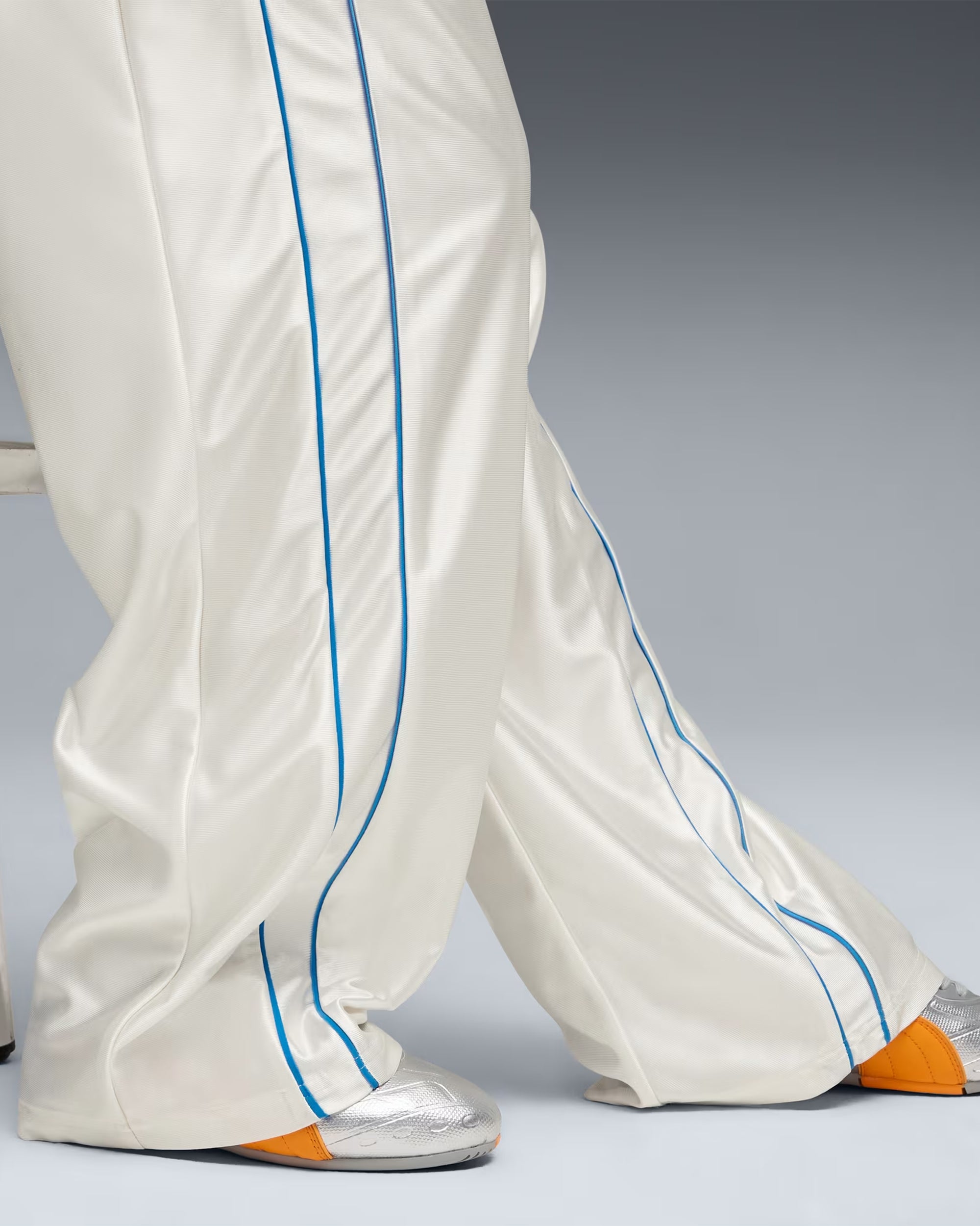 Pants Puma x FENTY T7 Piping Relaxed Women's Track Pants - 635746-87