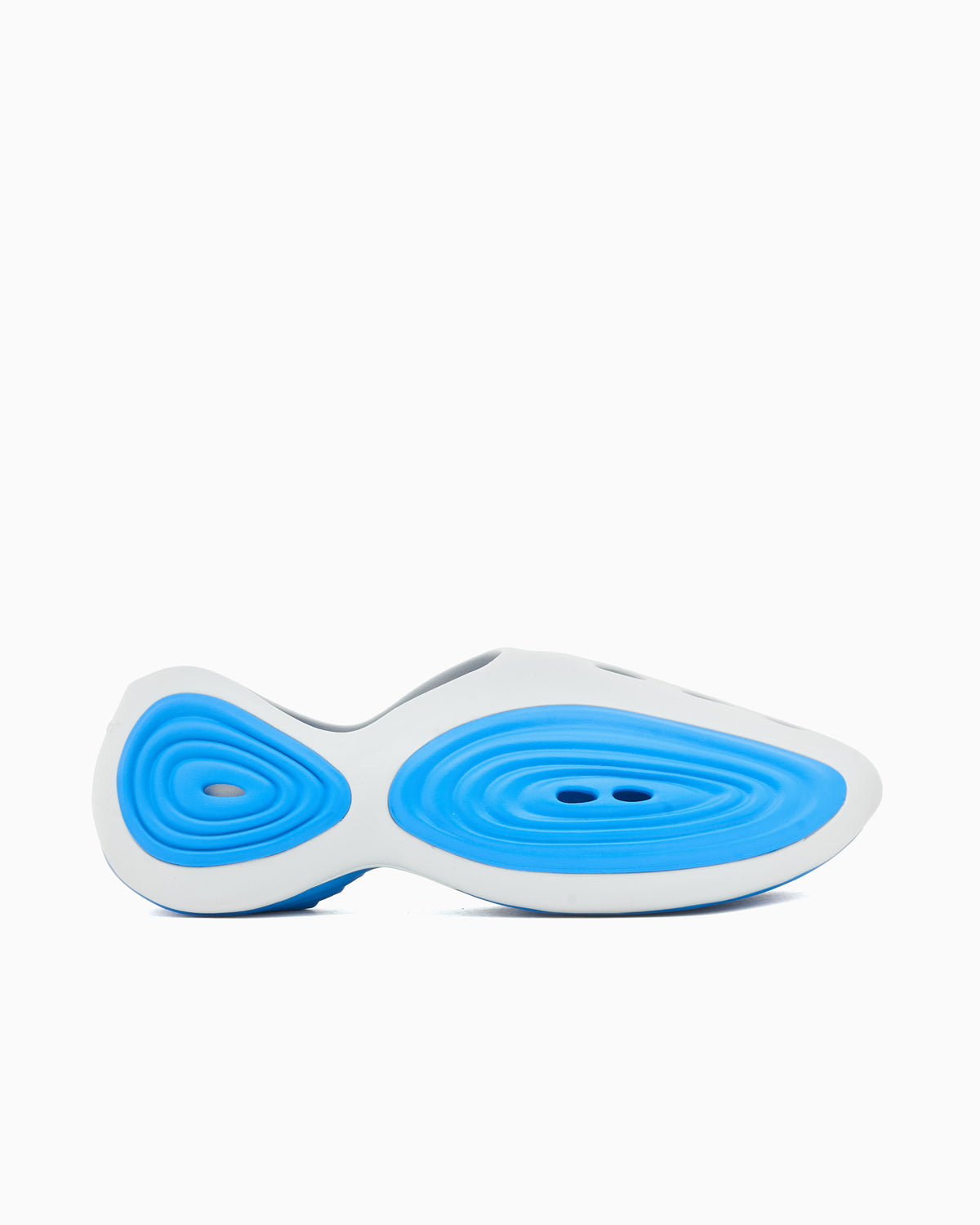 Foot Making Ripple Crocs Ripple Clog