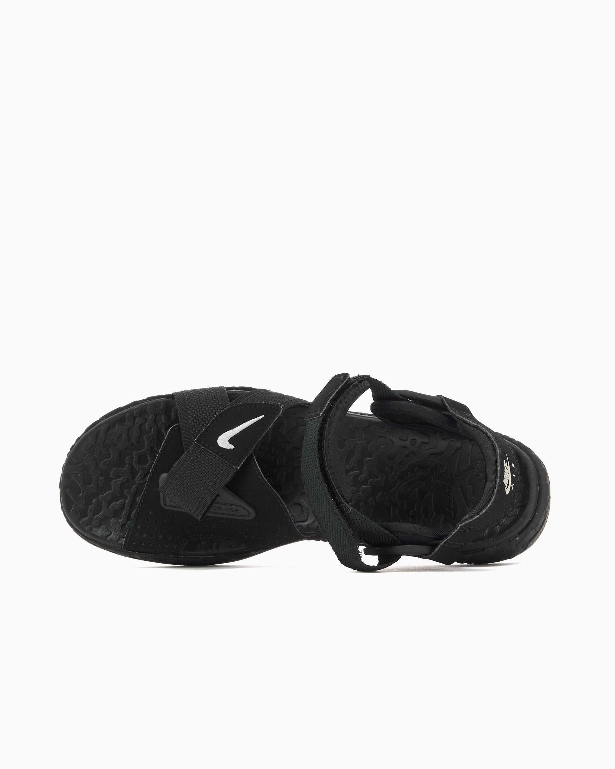 sandals-nike-acg-air-deschutz-