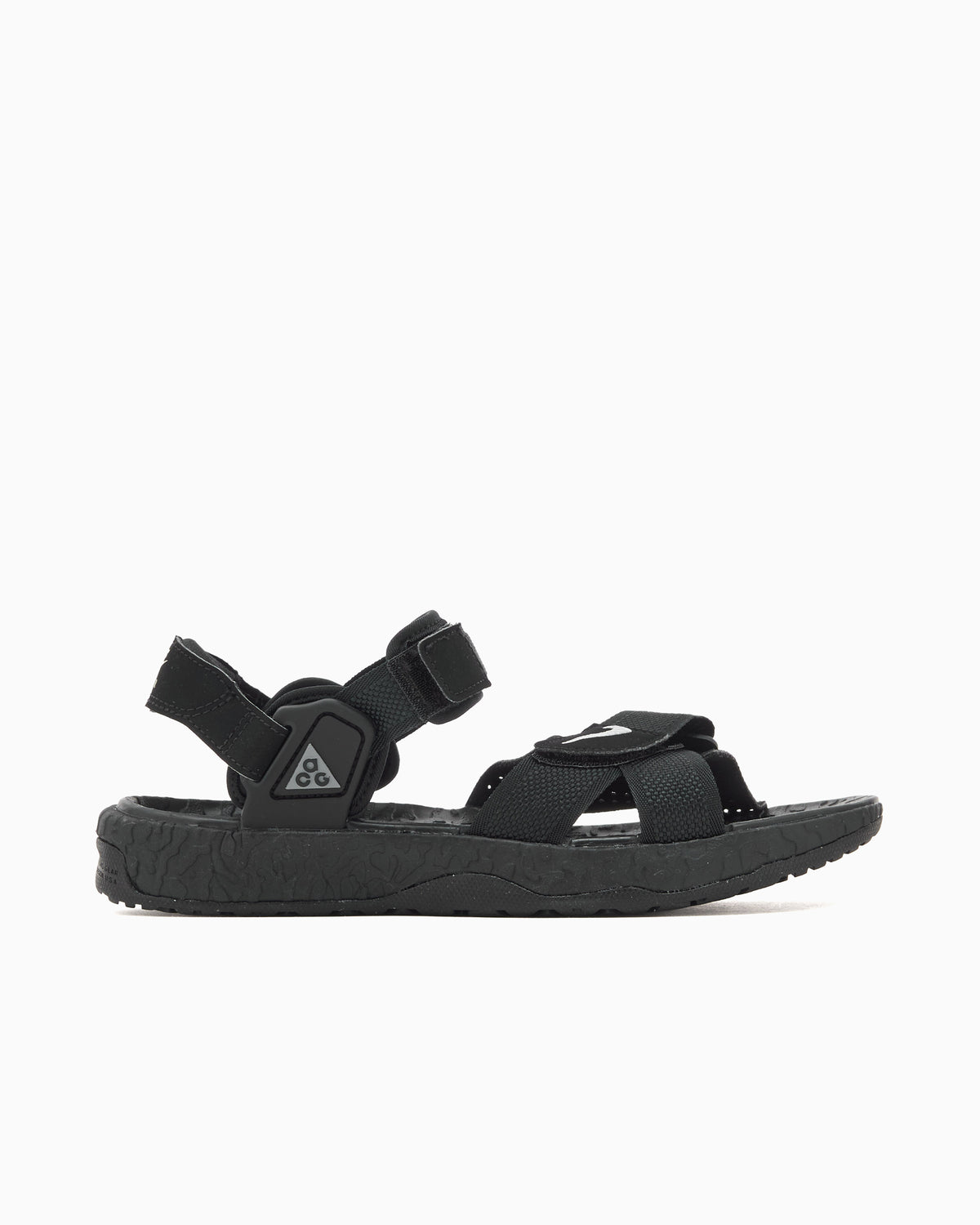 sandals-nike-acg-air-deschutz-  display picture 1