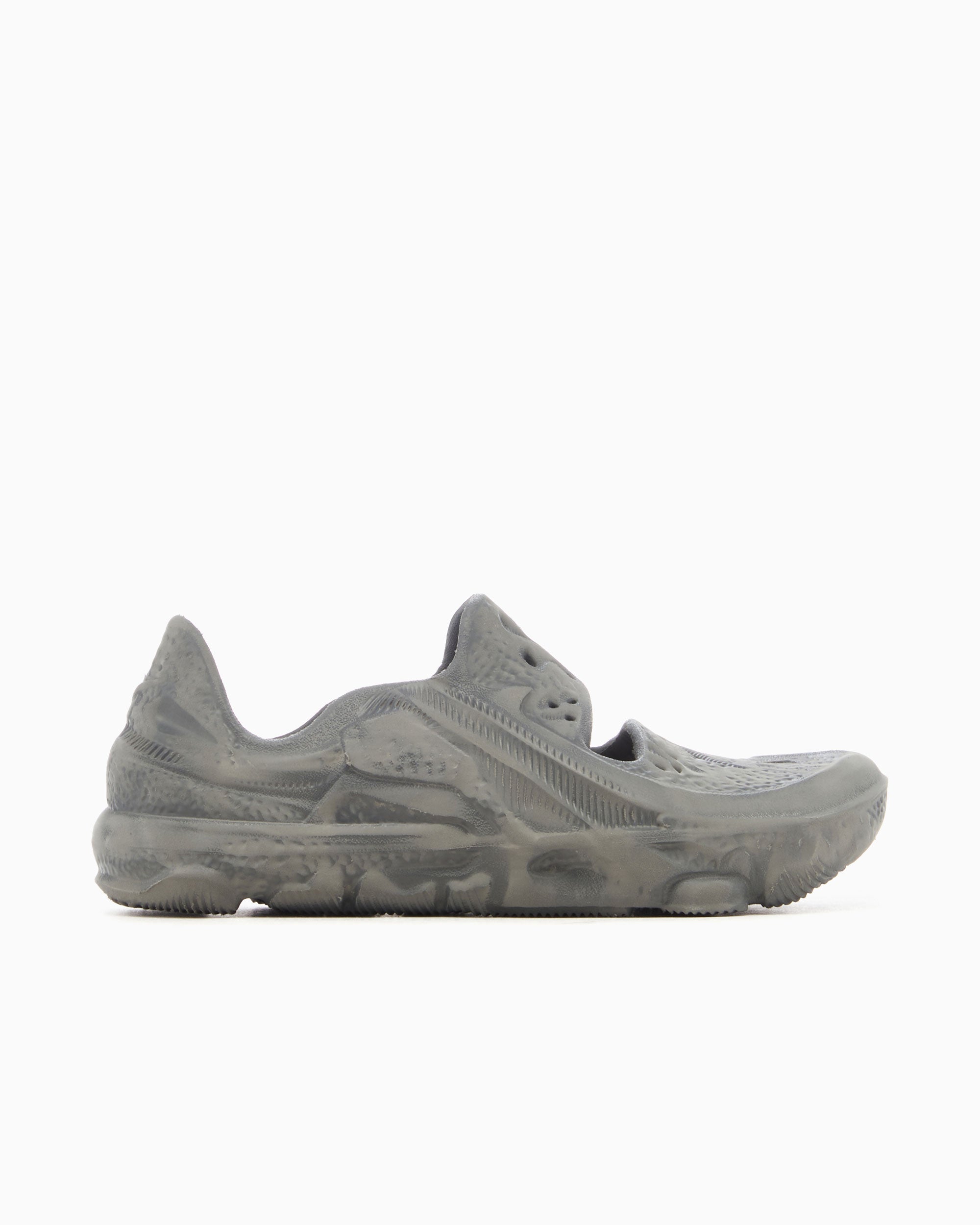 Nike ISPA Universal