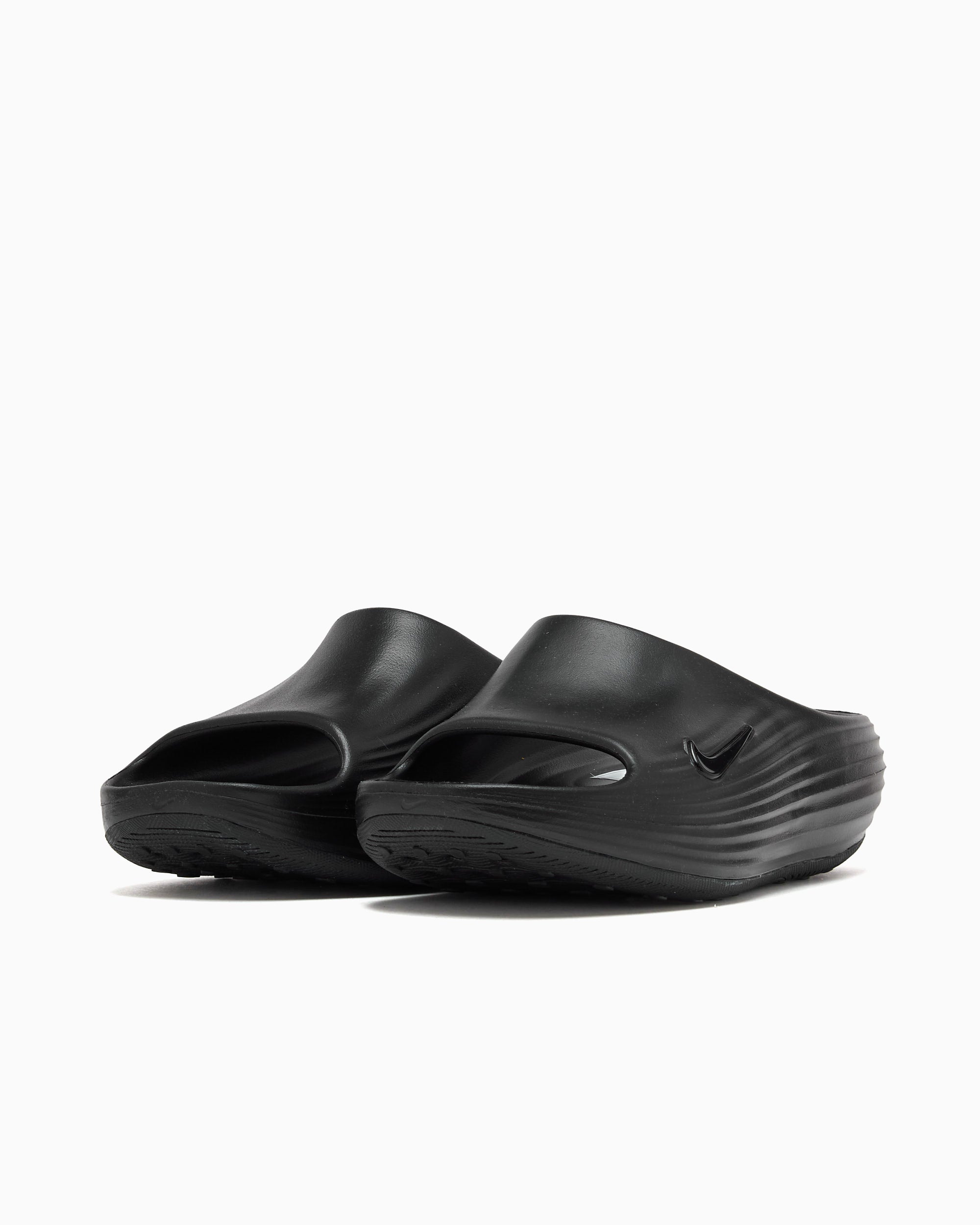 sandals-nike-reactx-rejuven8-