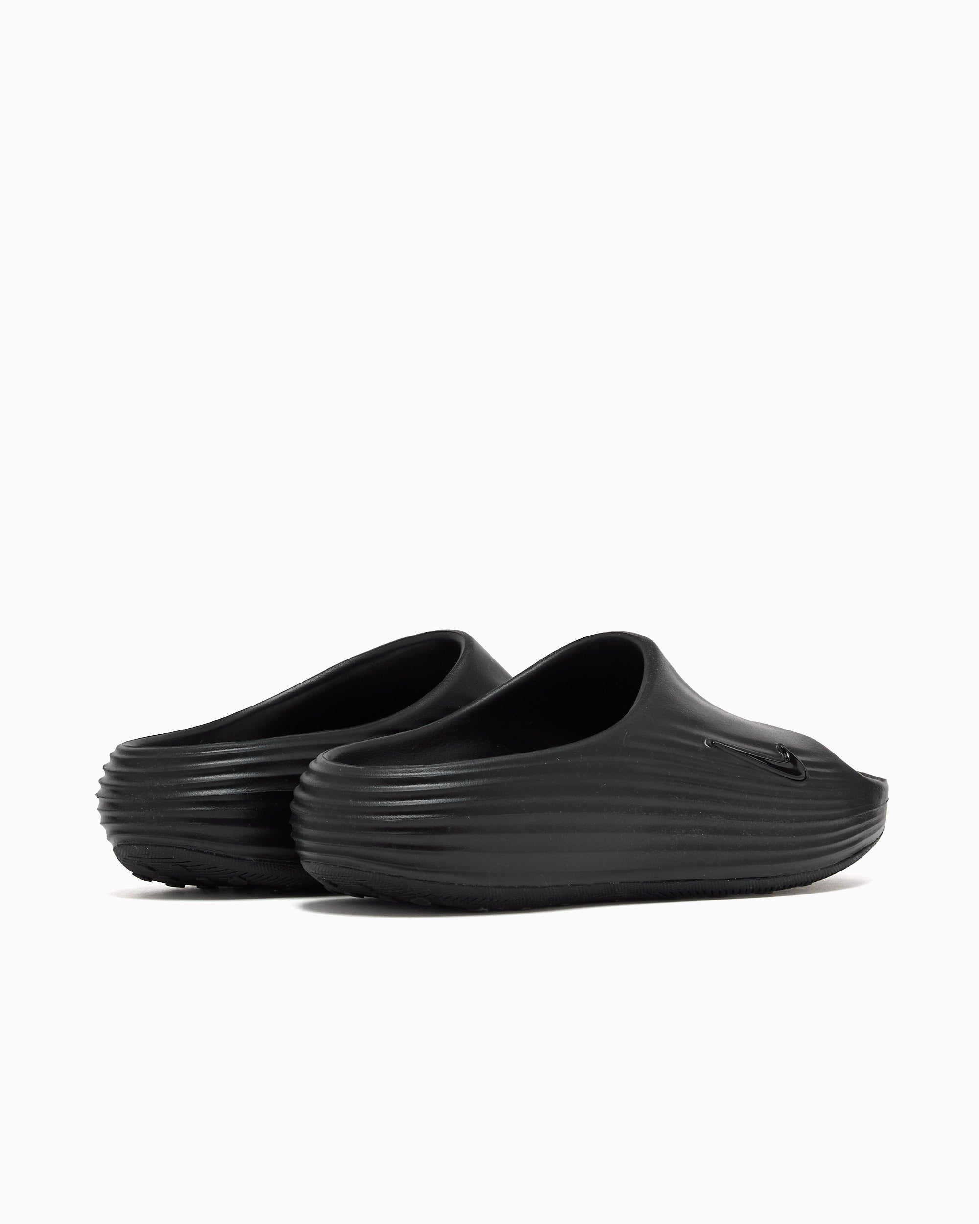 sandals-nike-reactx-rejuven8-