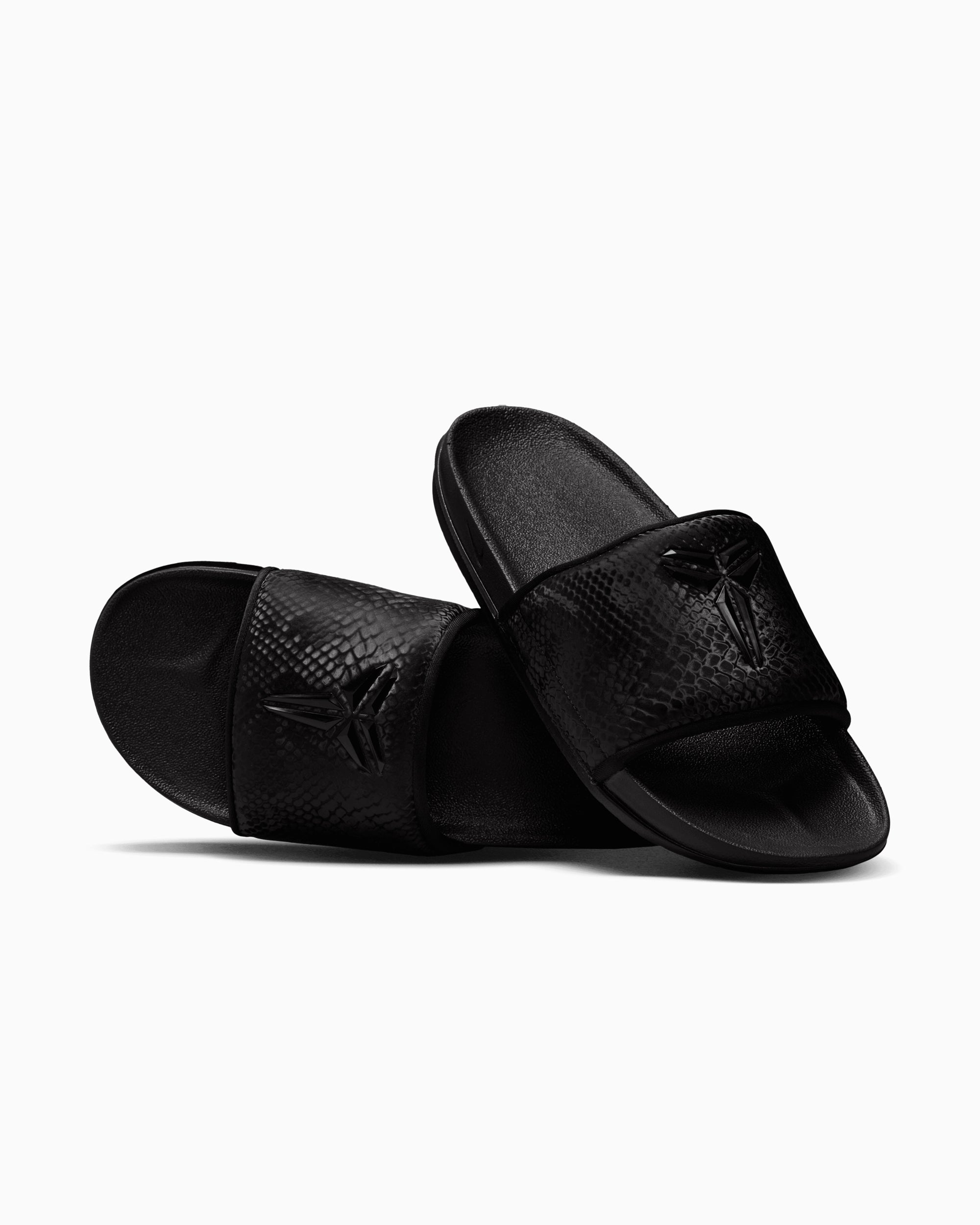 Sandals Nike x Kobe Bryant Offcourt Slide "Triple Black" - IF2870-001