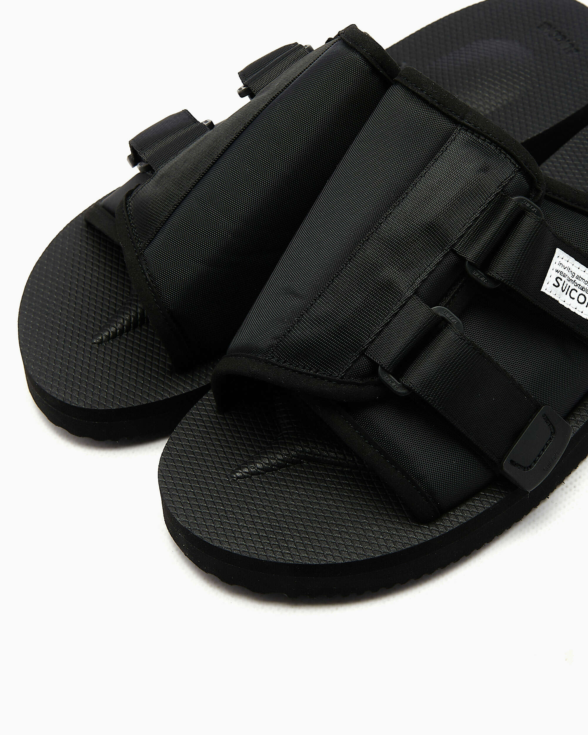 sandals-suicoke-kaw-cab-black-
