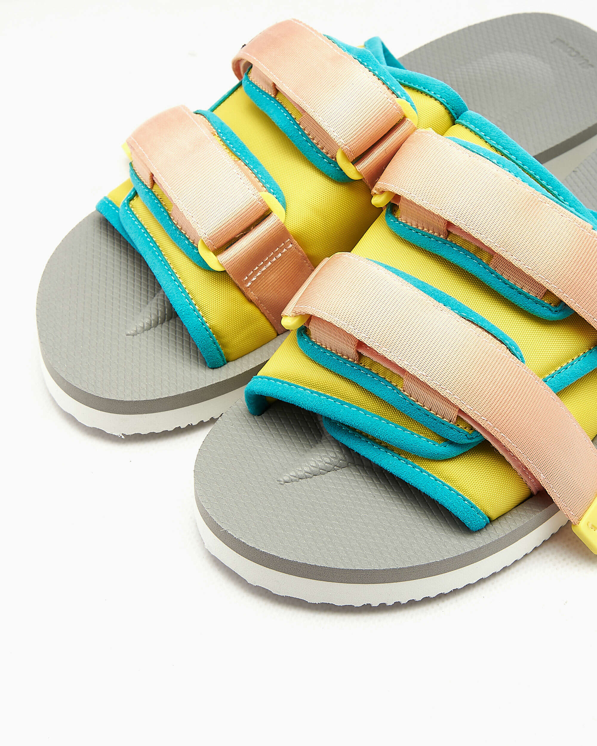 sandals-suicoke-moto-cab-