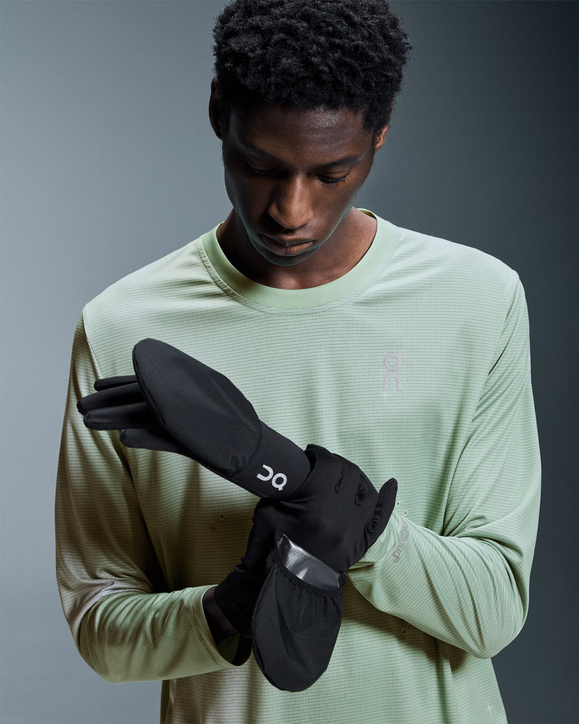 Scarves Gloves On Core 2-in-1 Unisex Gloves - 2UE30510553