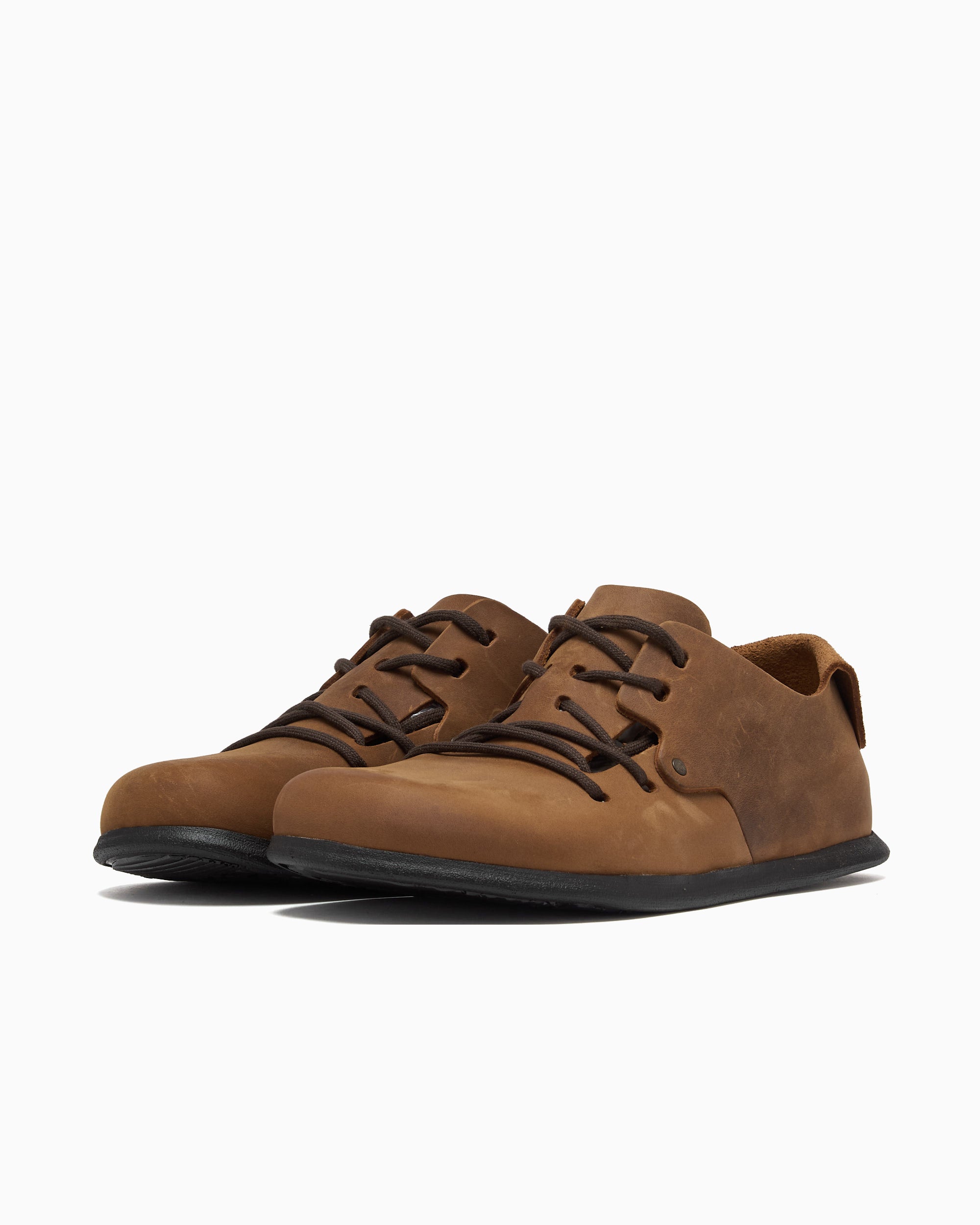BIRKENSTOCK Montana Waxy Leather Regular Unisex Shoes