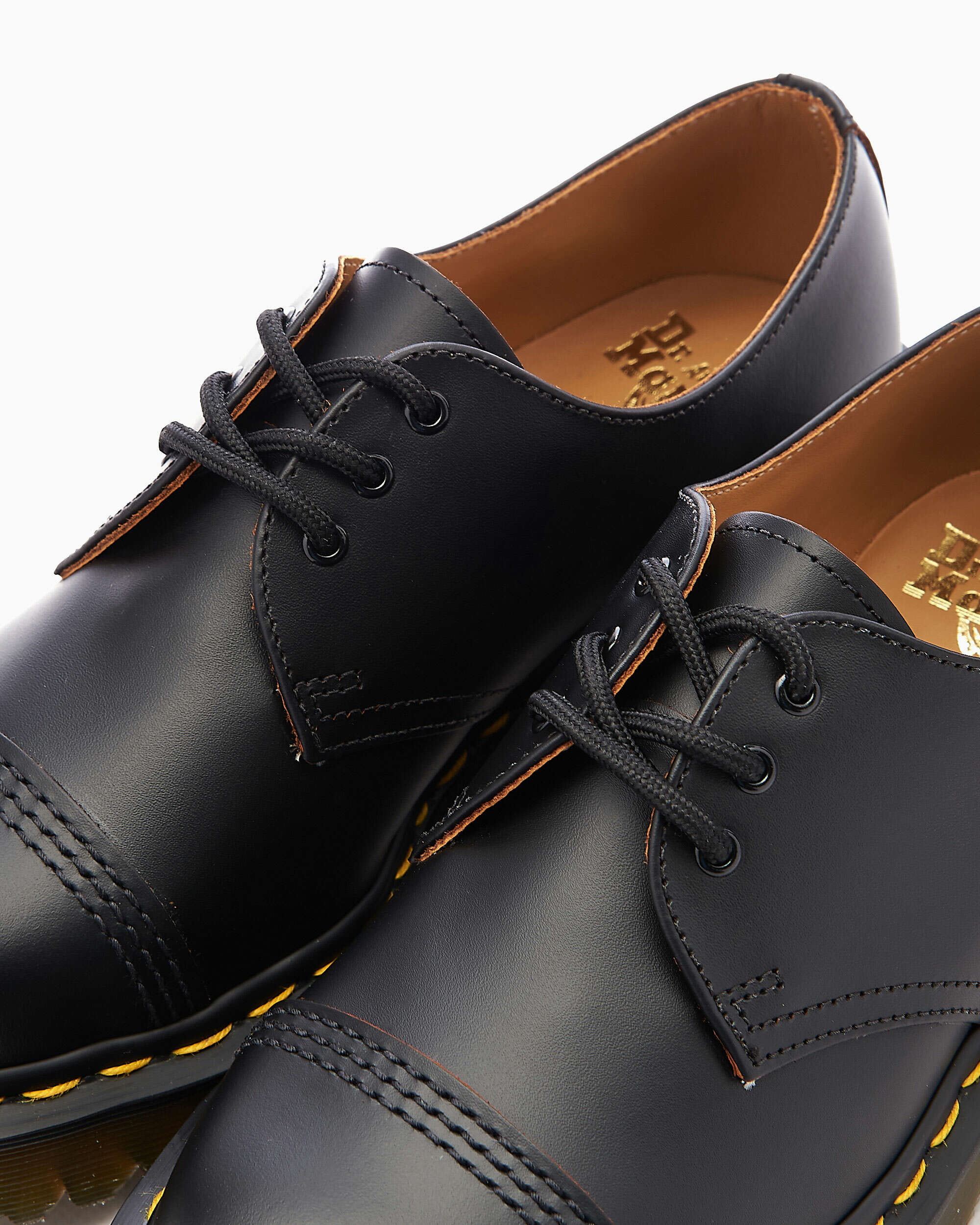 Dr. Martens 1461 Bex Toe Cap Unisex Shoes