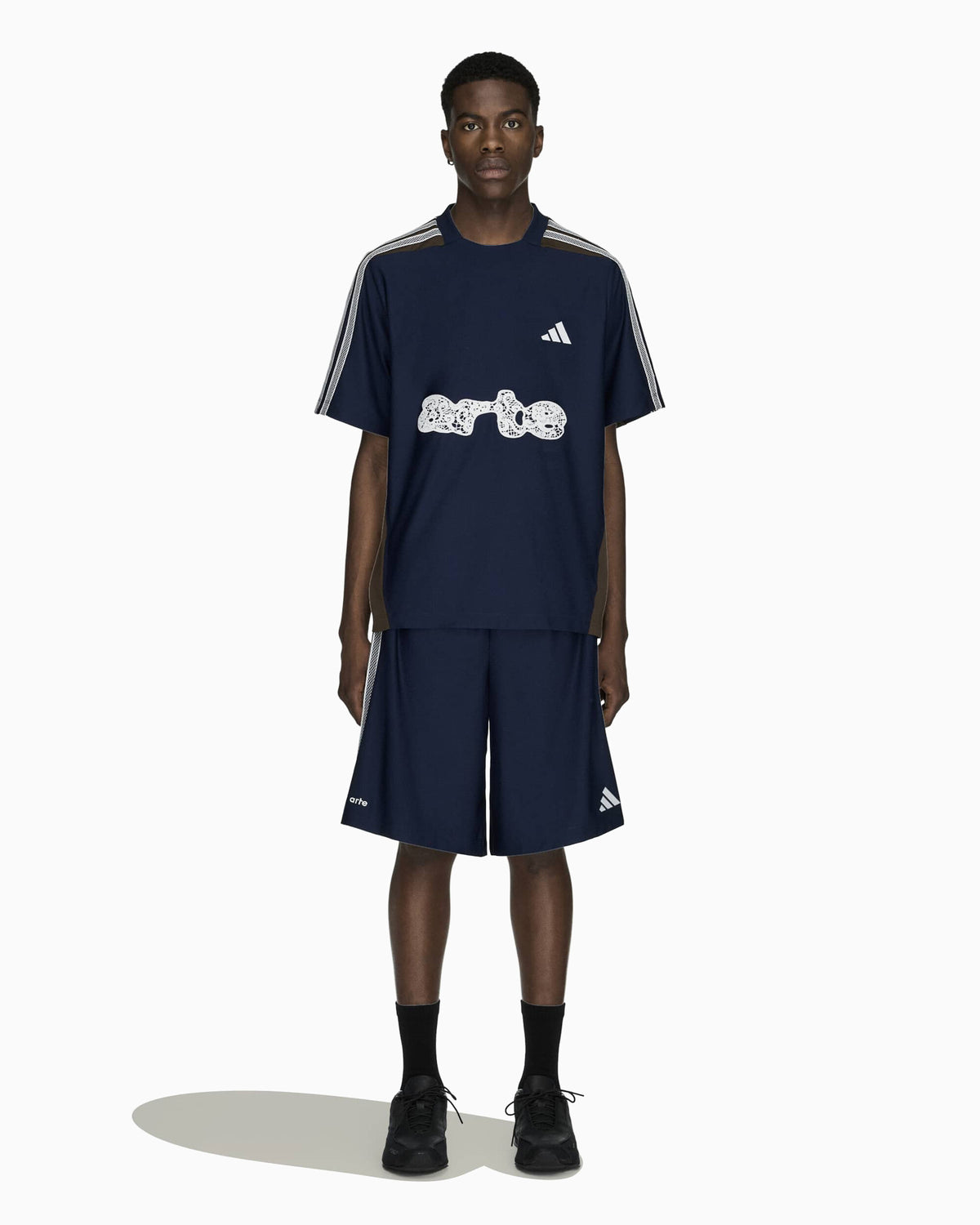 Shorts adidas Originals x Arte Antwerp Relaxed Men's Shorts - KT3000