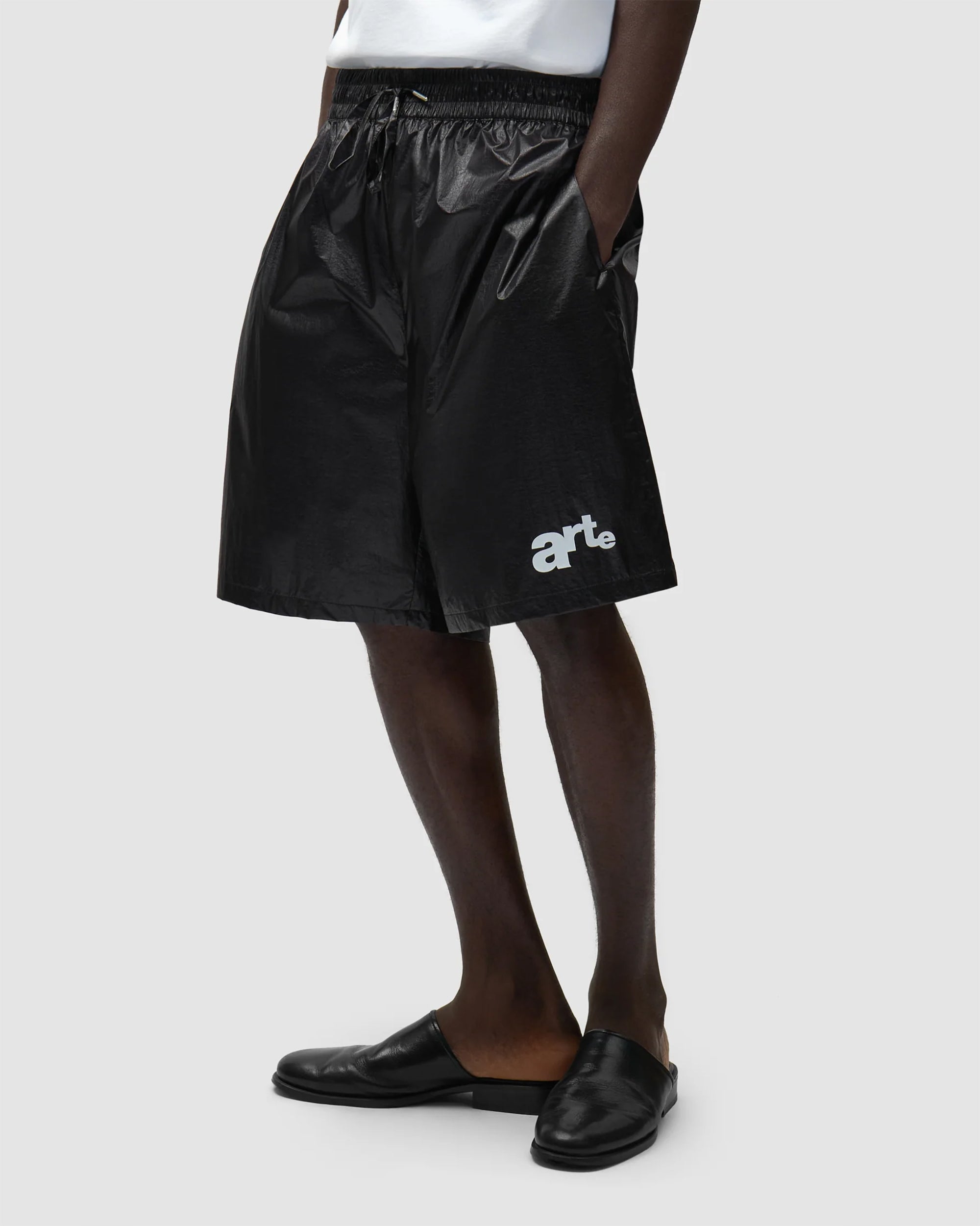Shorts Arte Antwerp Big Logo Relaxed Men's Shorts - SS26-114SHO-Black