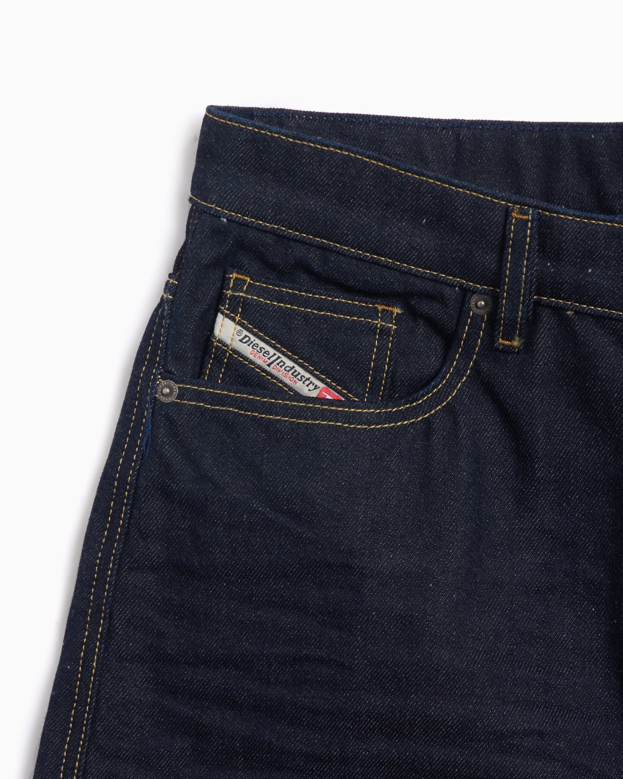 Diesel De-Sire-Short Women's Denim Shorts Relaxed Women's Shorts