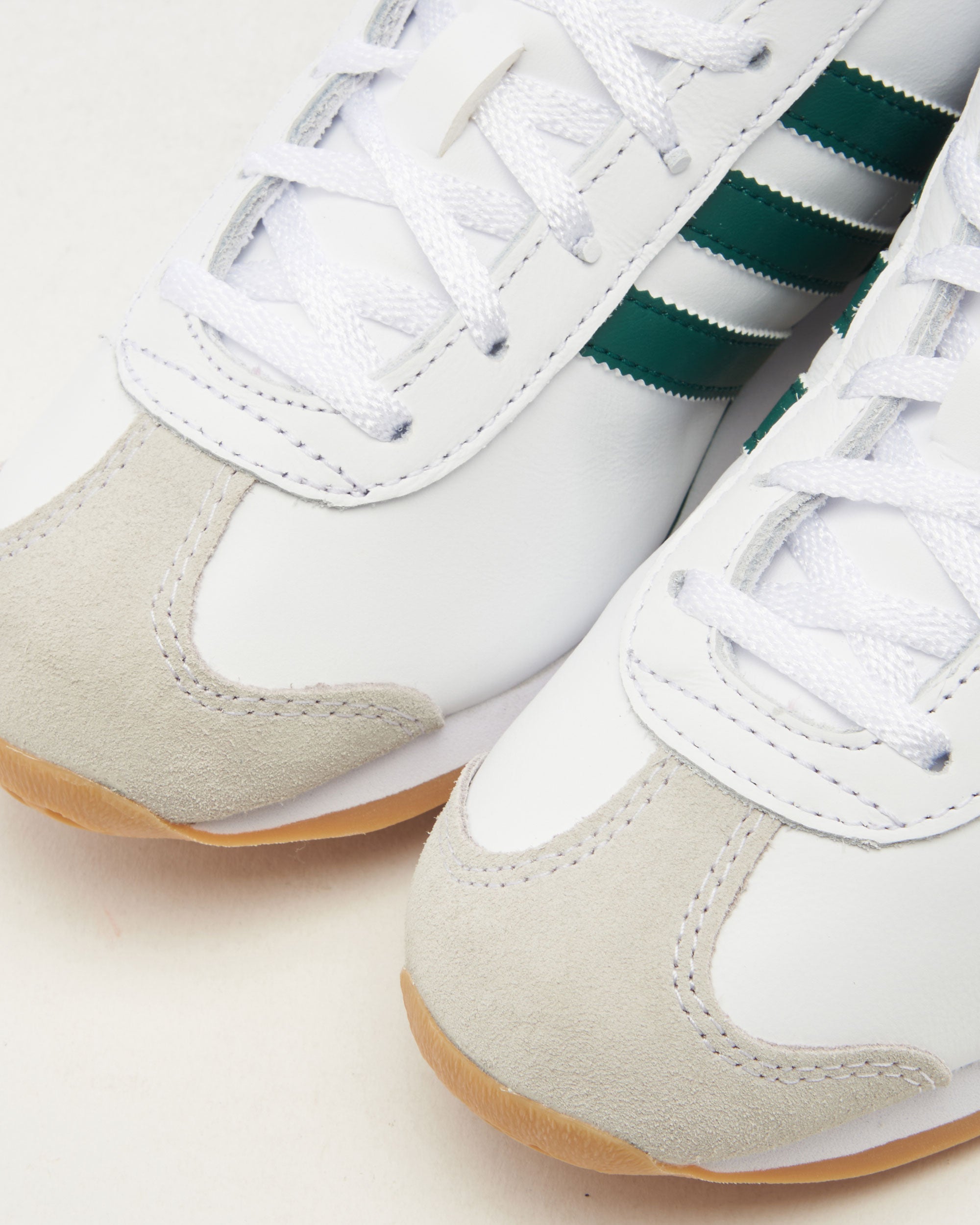 贈り物 新品 adidas Originals Country OG 27 ID2958 【公式通販】