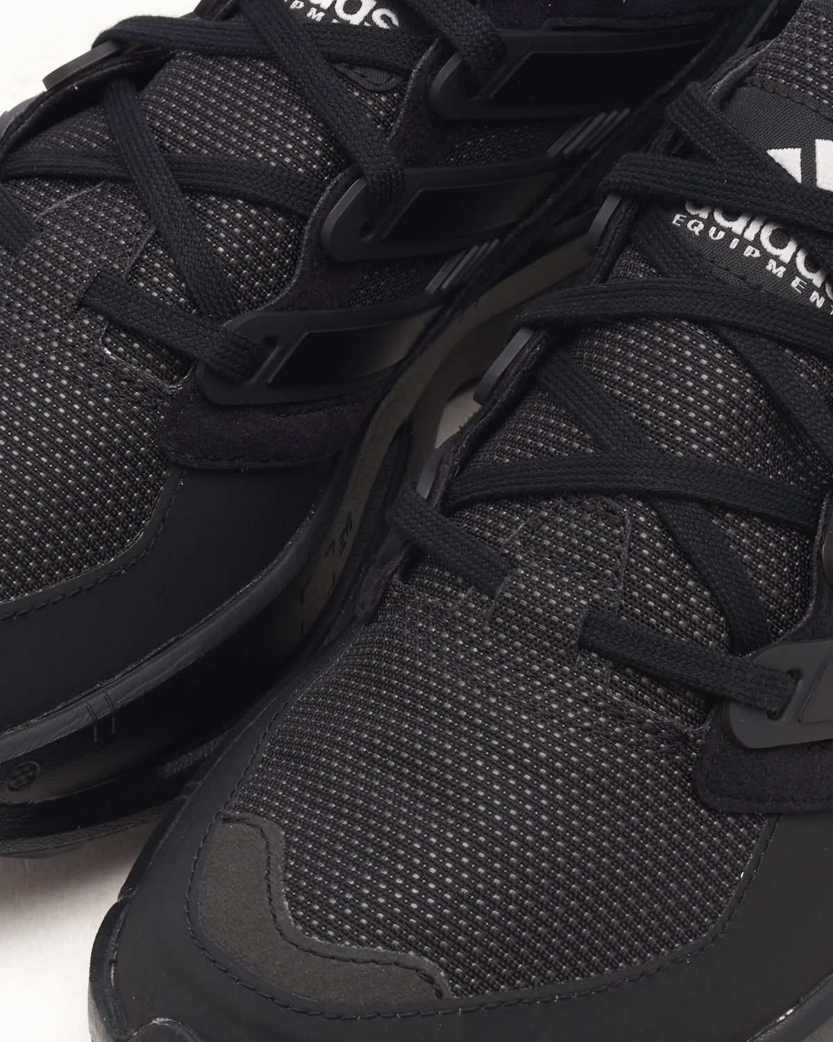 adidas Originals Equipment Agravic