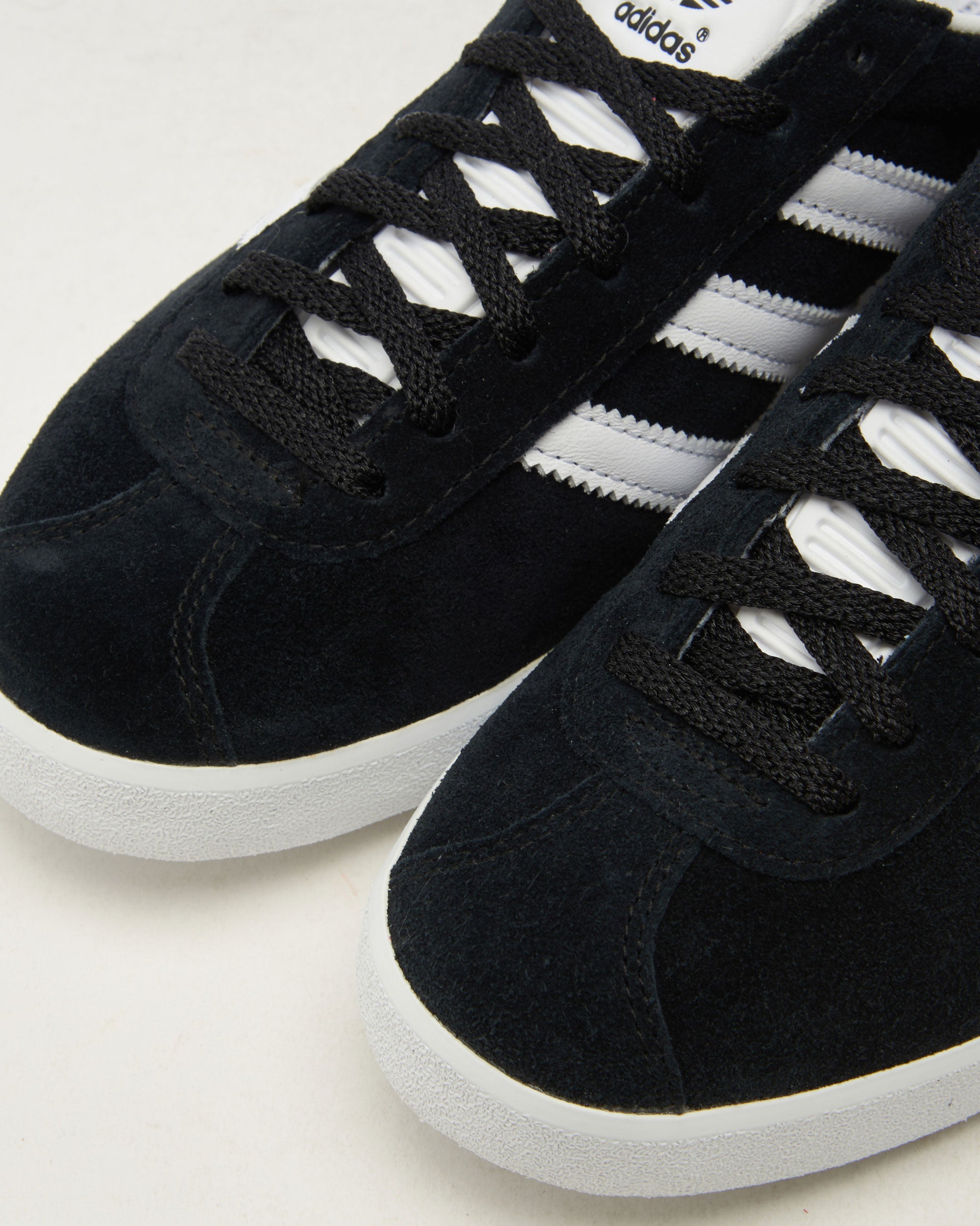 adidas gazelle silver green womens adidas Originals Gazelle 85