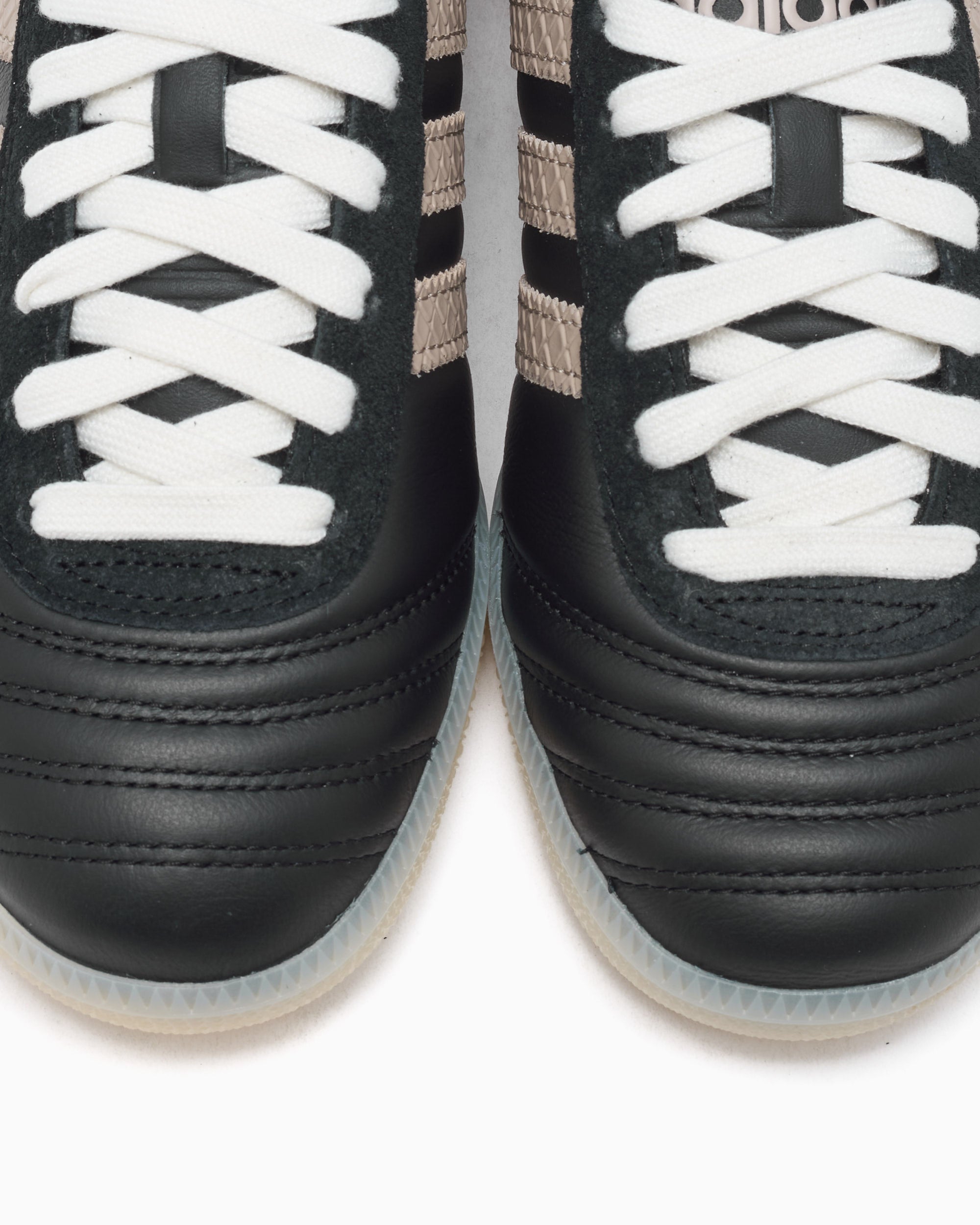 adidas gazelle silver green womens adidas Originals Samba JP