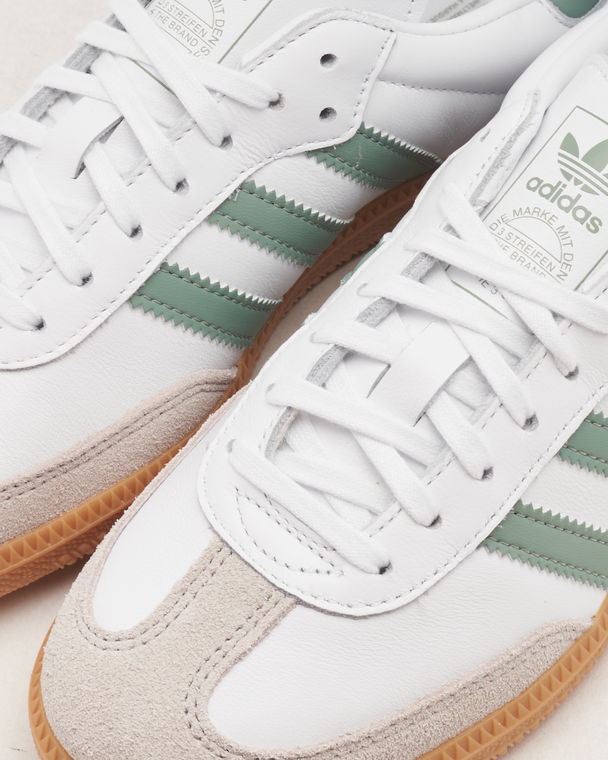 adidas gazelle silver green womens adidas Originals Samba OG Teens