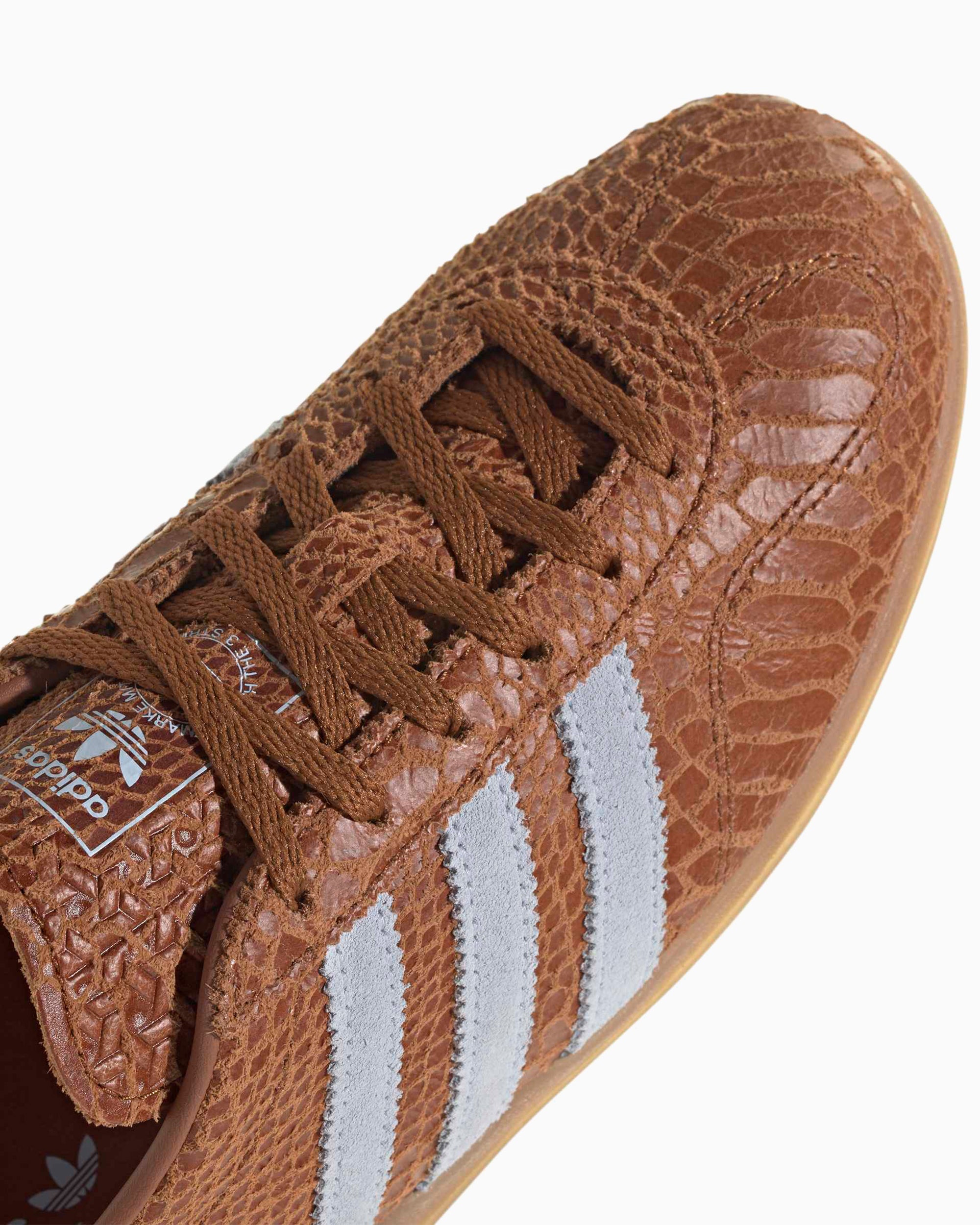 adidas Originals Women's Gazelle Lo Pro