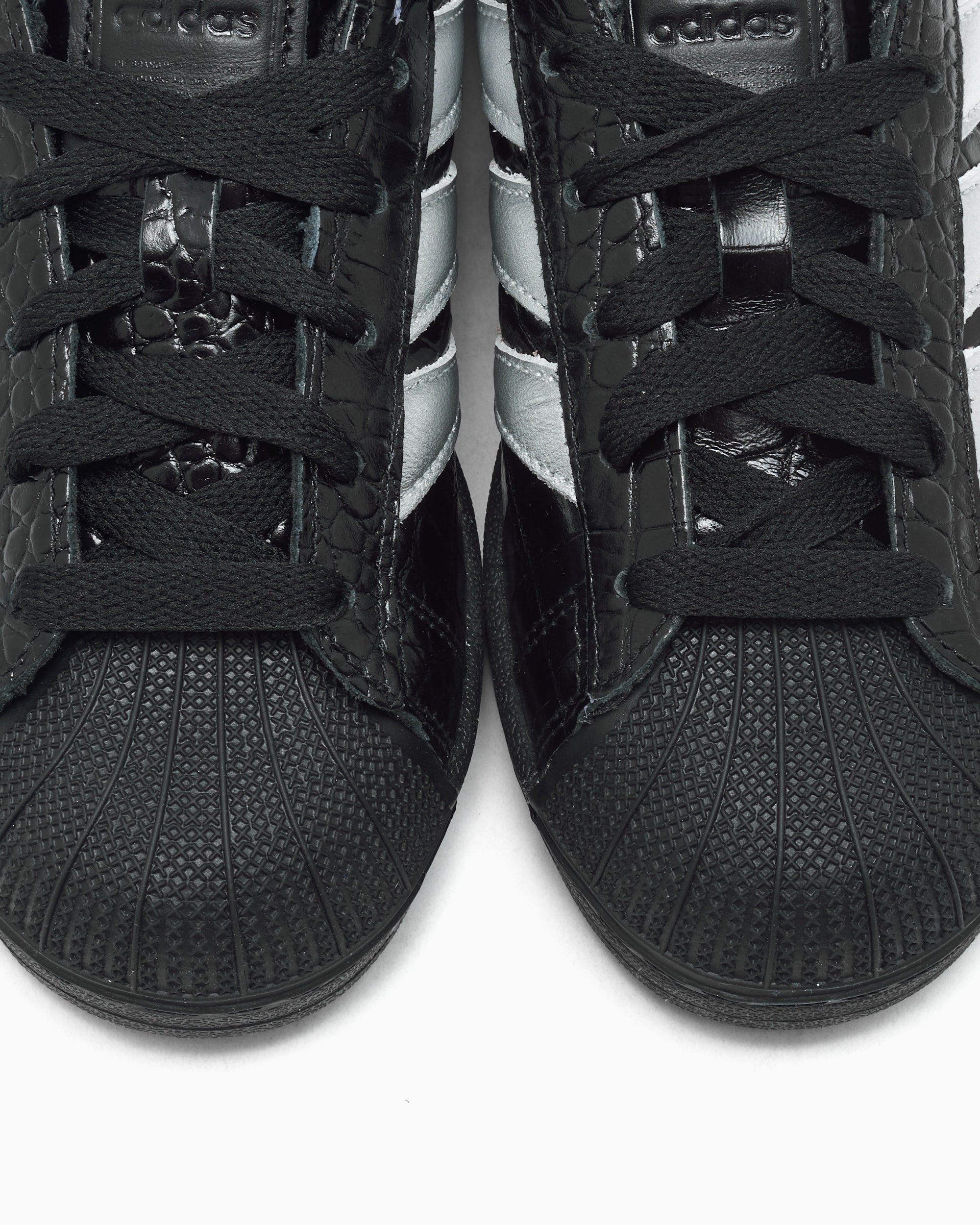 Sneakers adidas Originals Women's Superstar II "Crocodile" - HQ9303