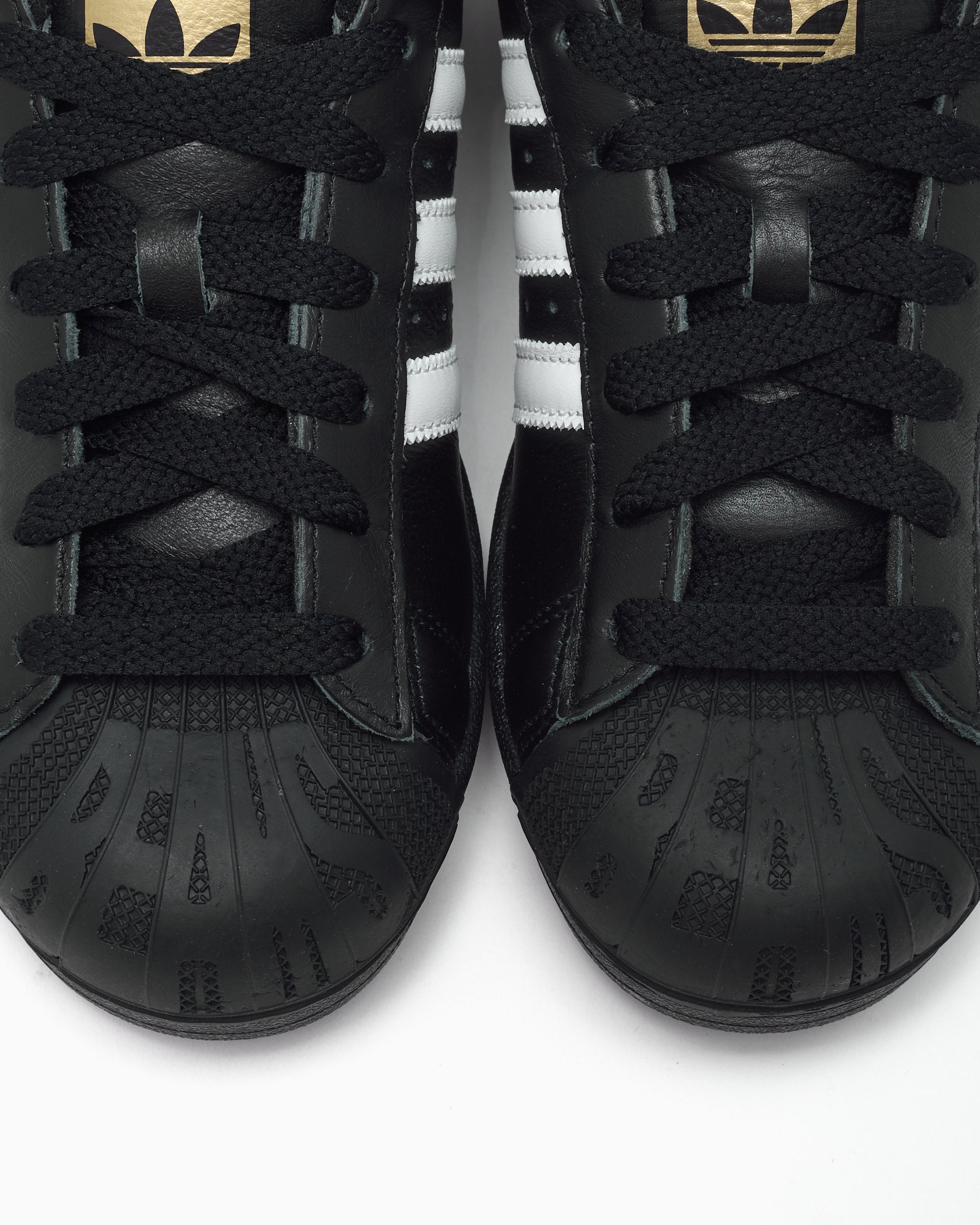 adidas Originals x BEAMS Superstar