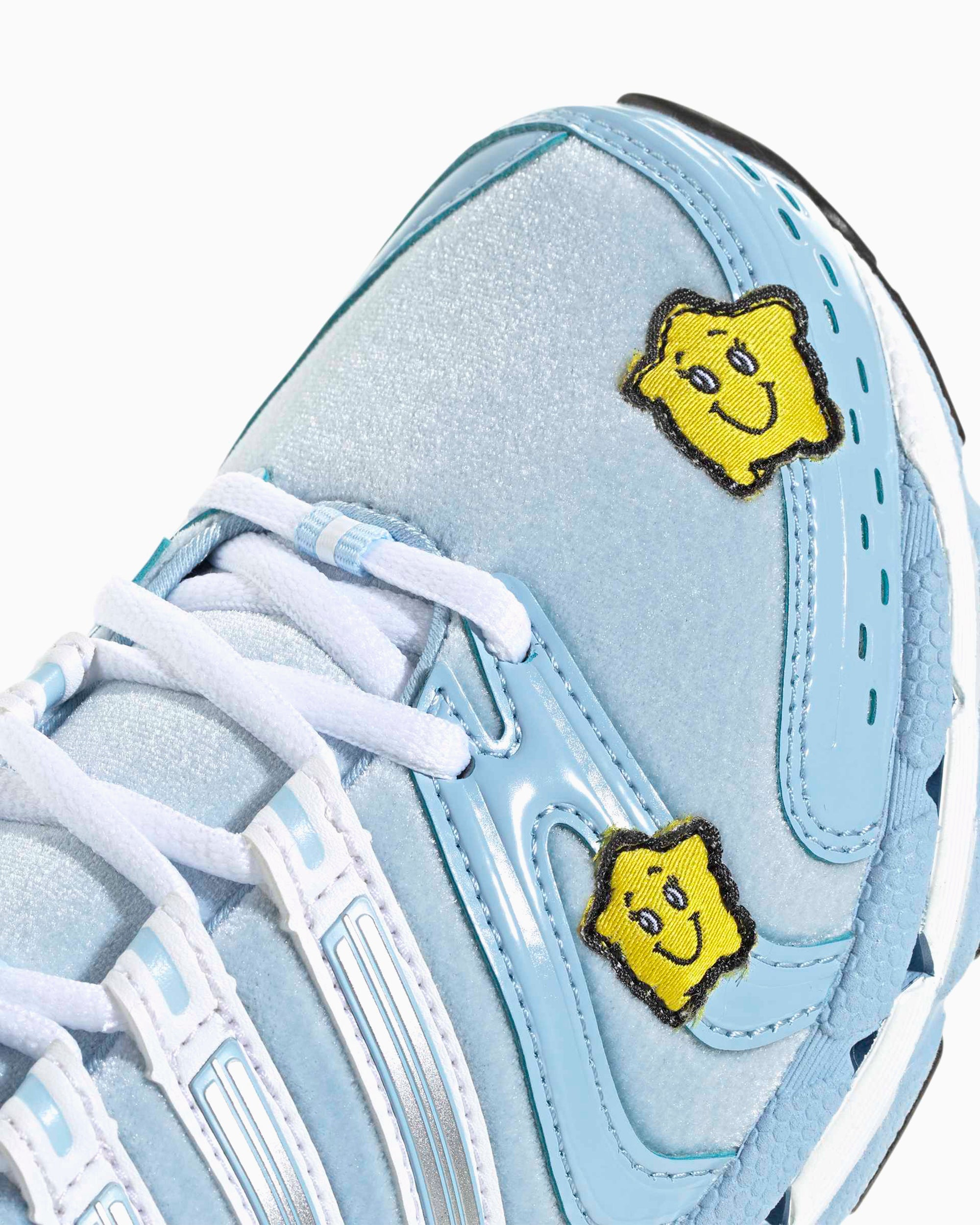 Sneakers adidas Originals x Care Bears Women's Adistar Control 5 - KK2606