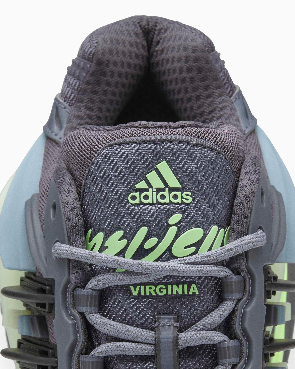 Sneakers adidas Originals x Pharrell Williams Virginia Adistar Jellyfish "Onix Aurora" - KH6728