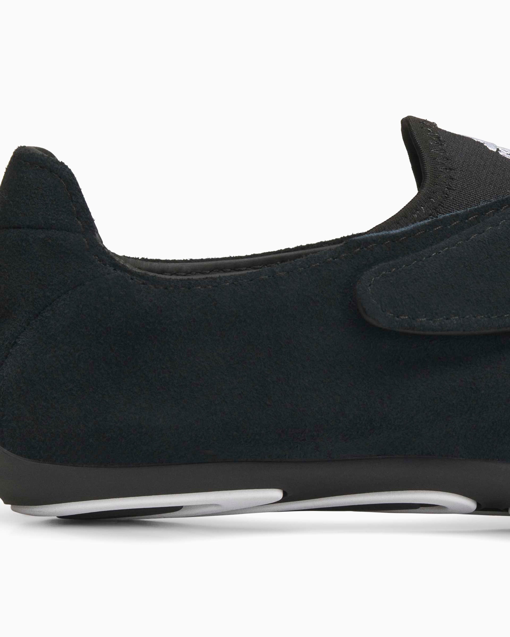 Sneakers adidas Originals x Pharrell Williams Virginia Vario Flat Earther - KJ0953