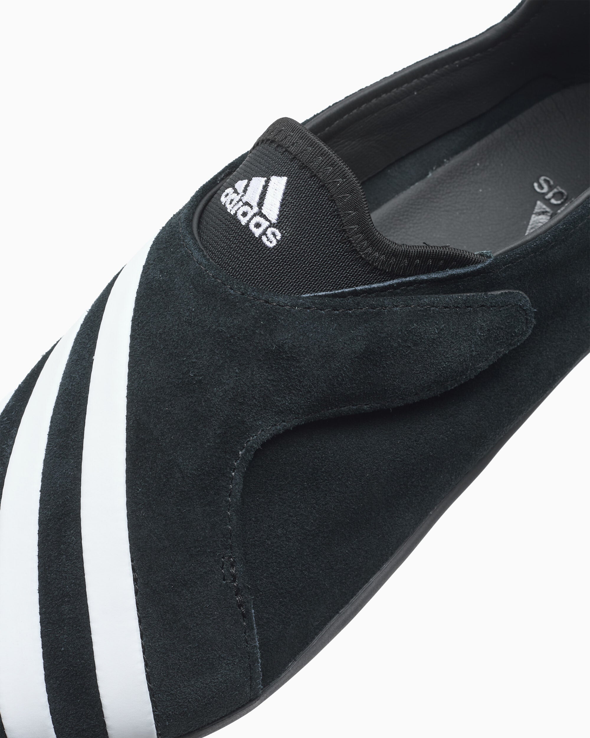 Sneakers adidas Originals x Pharrell Williams Virginia Vario Flat Earther - KJ0953
