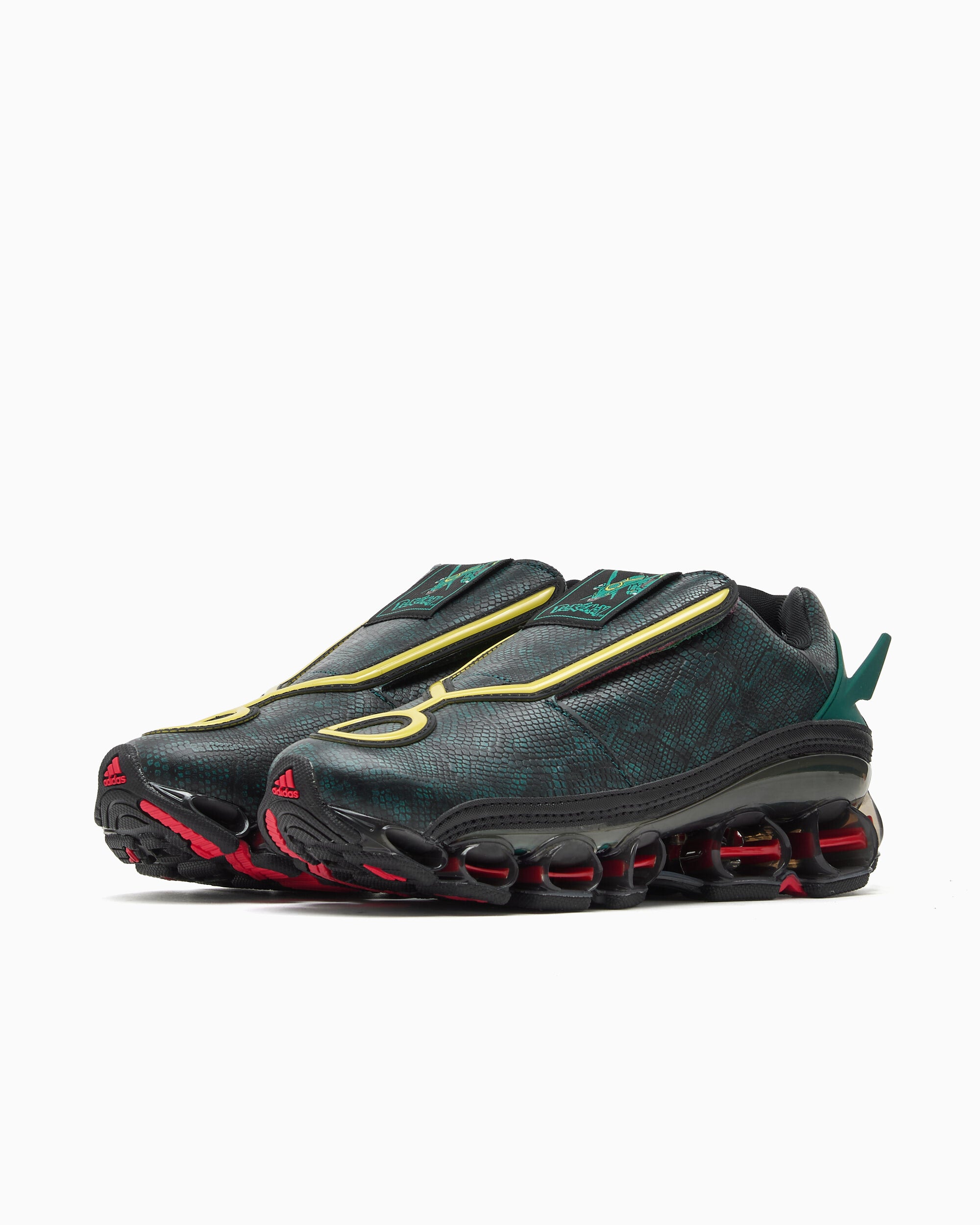 Sneakers adidas Originals x Pokemon Megaride F50 "Rayquaza" - KI5325