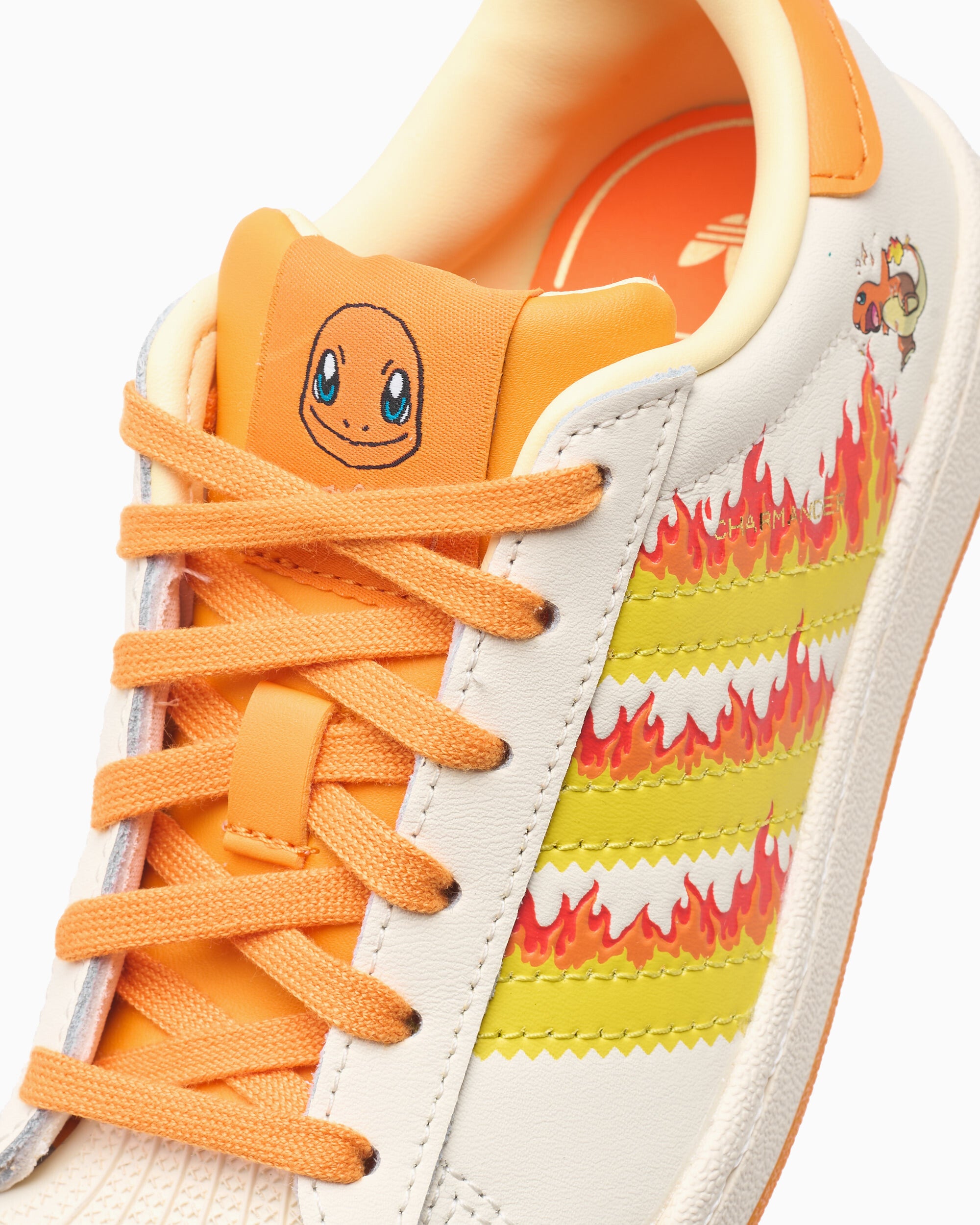 Sneakers adidas Originals x Pokemon Superstar II Kids "Charmander" - KJ5618