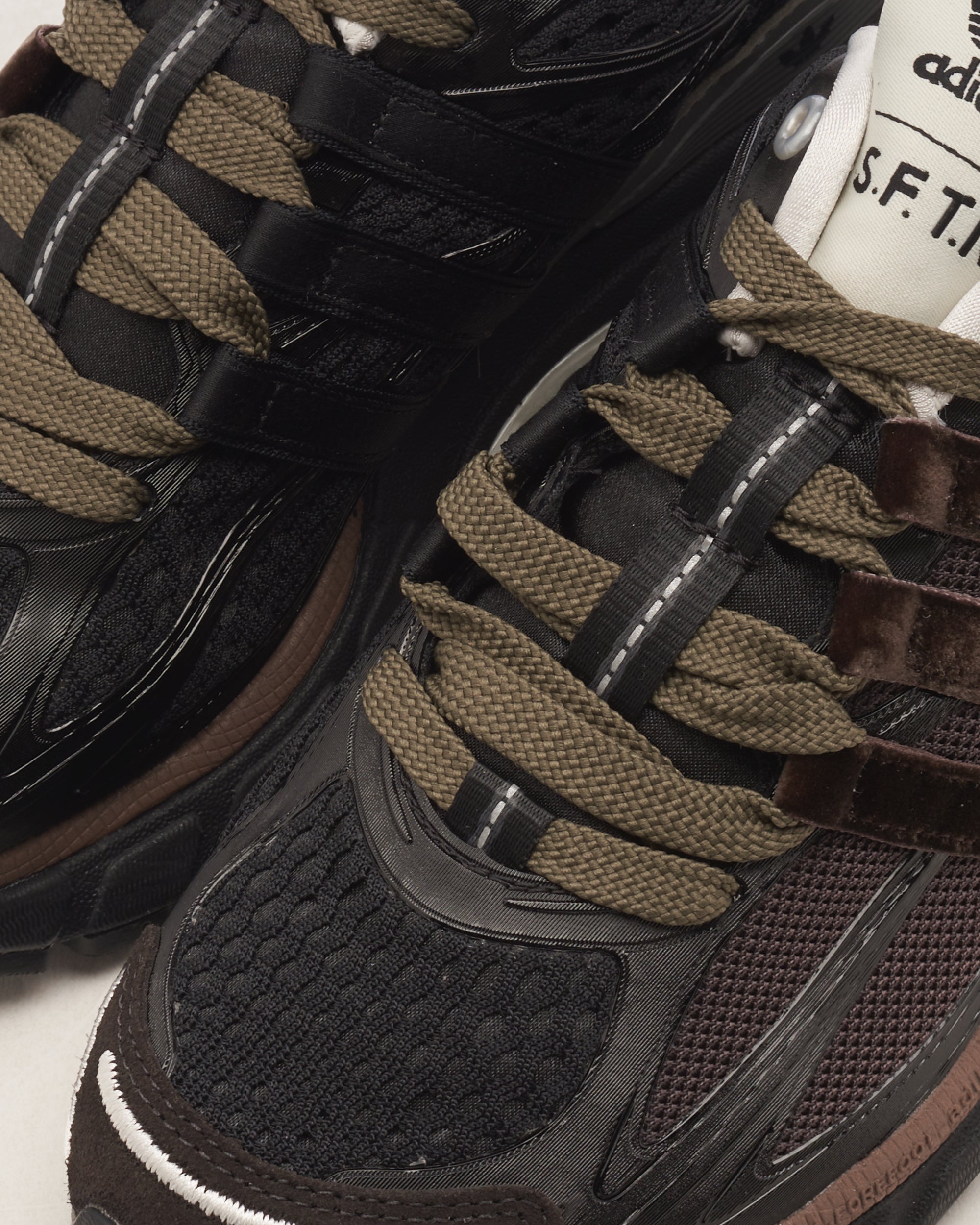 Sneakers adidas Originals x Song For The Mute Adistar Cushion - JH9007