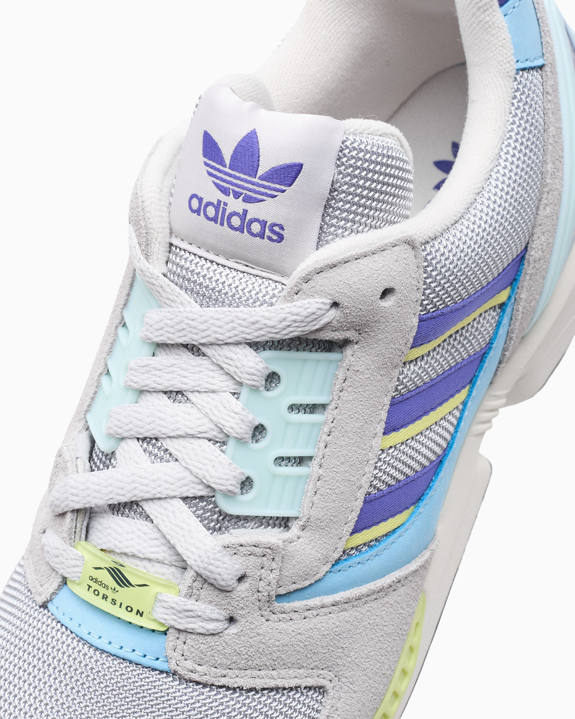 カラー adidas Originals ZX 8000 