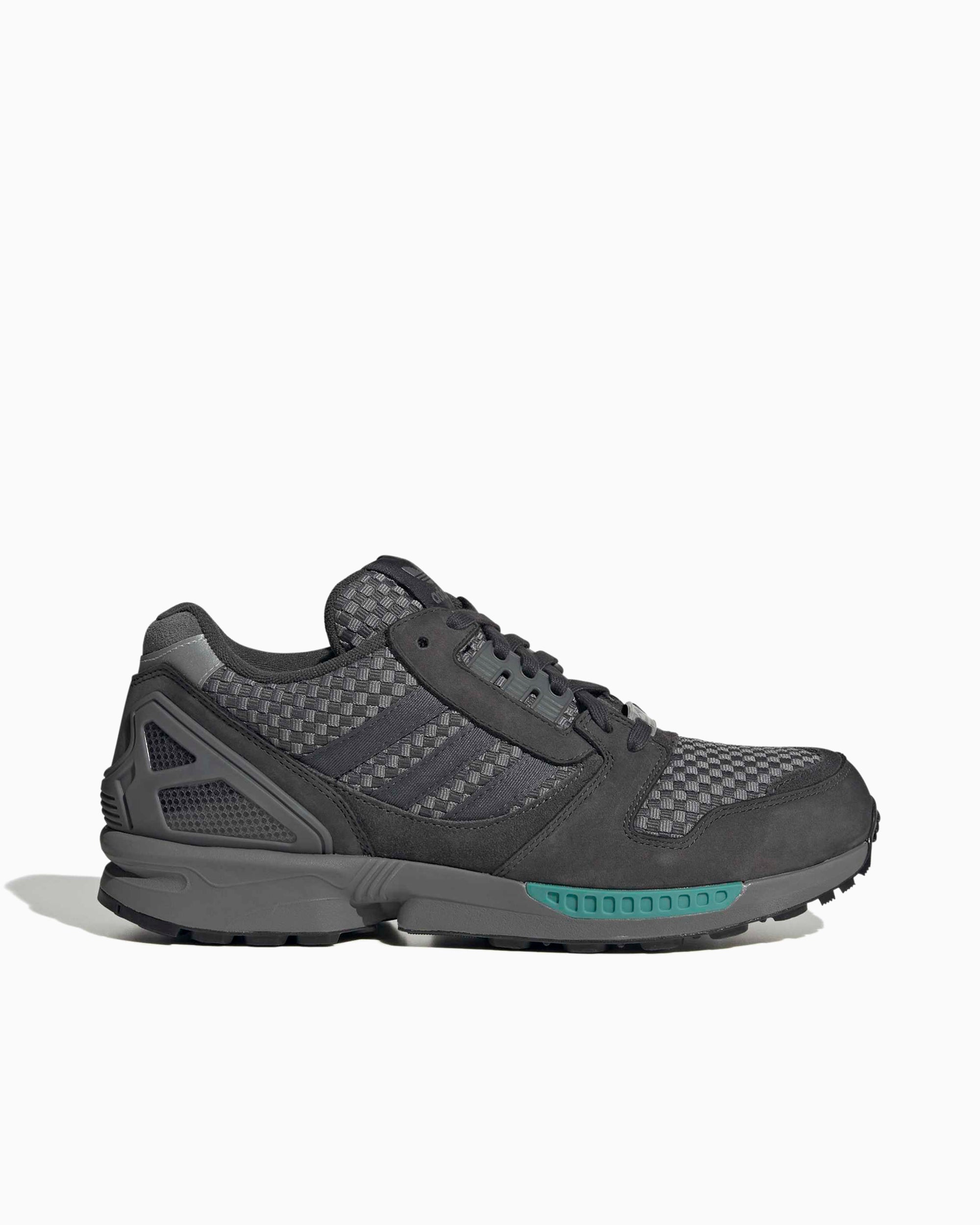 ね adidas ZX
