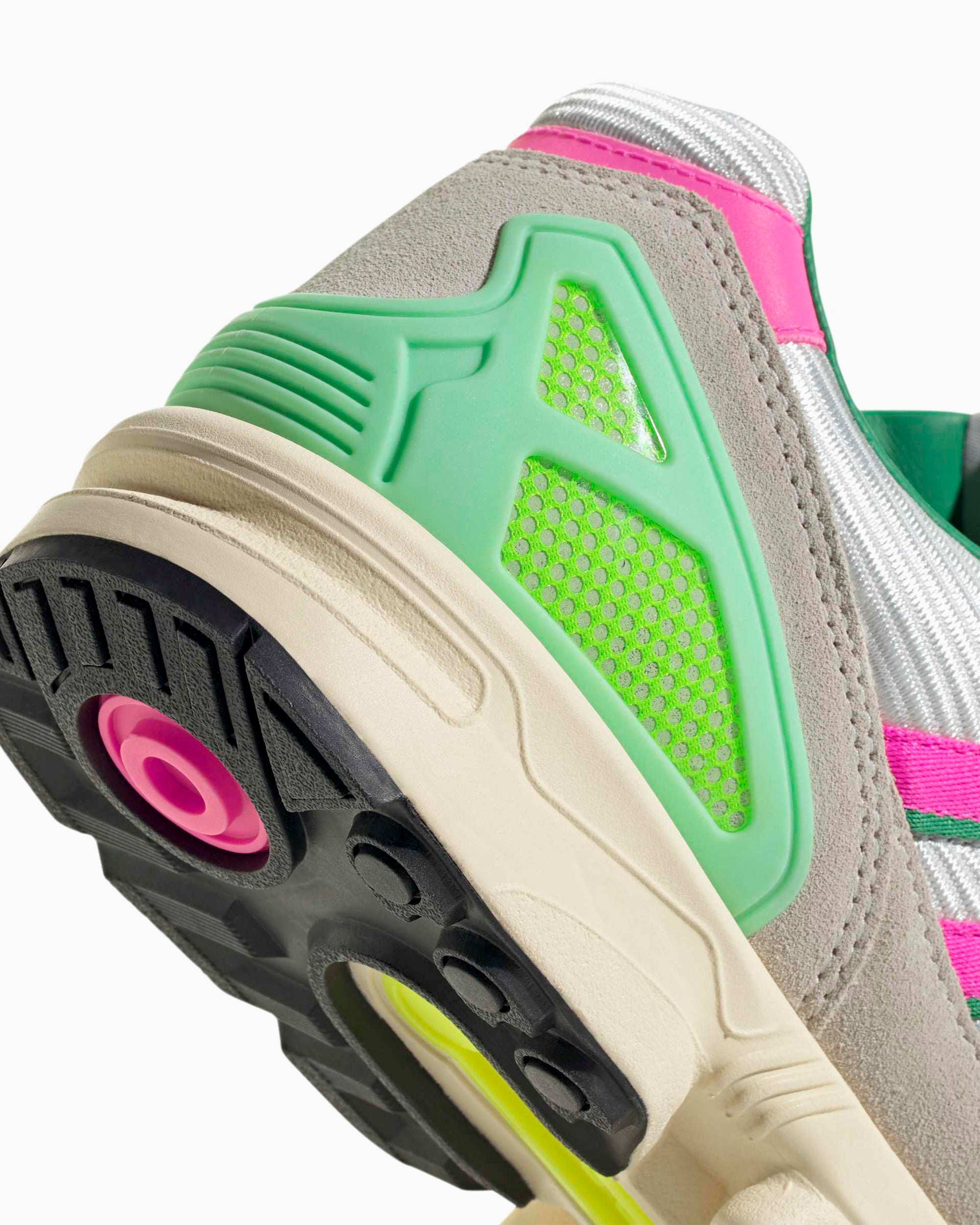 ☆彡 adidas Originals ZX 8000 