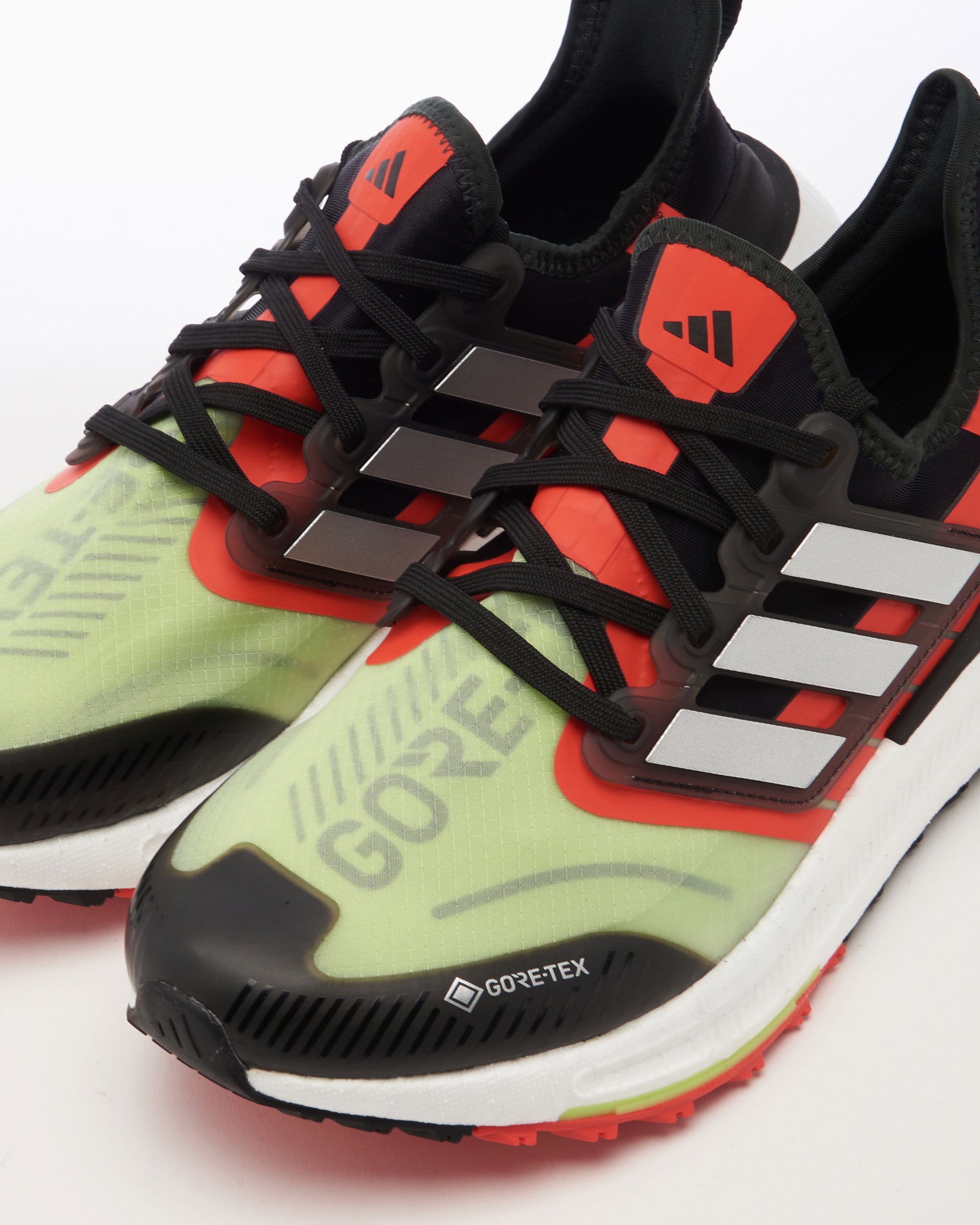 adidas gazelle silver green womens adidas Performance Ultraboost Light Gore-Tex