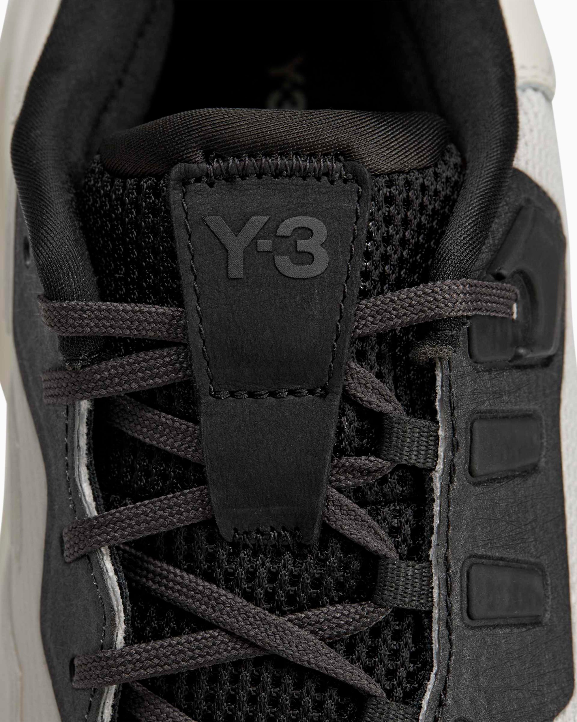 adidas Y-3 Barricade 13