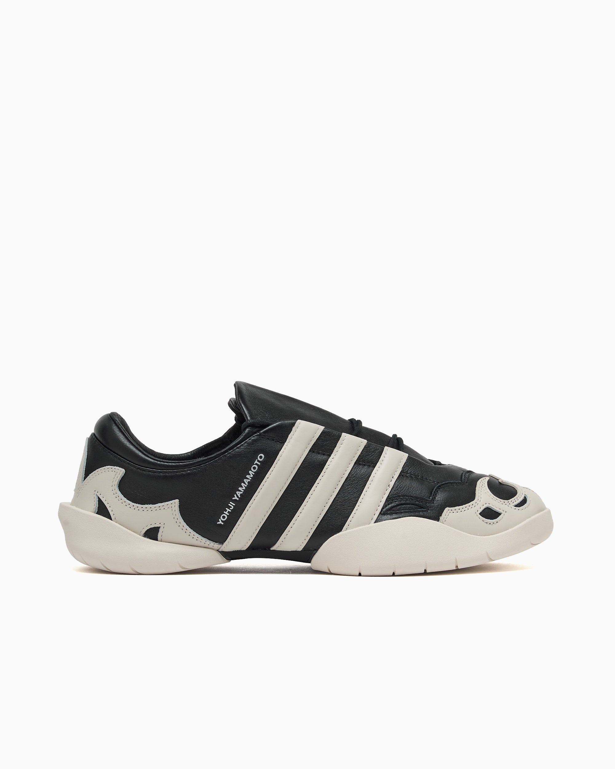 Y-3 CX3 サッカーシューズ トレシュー adidas