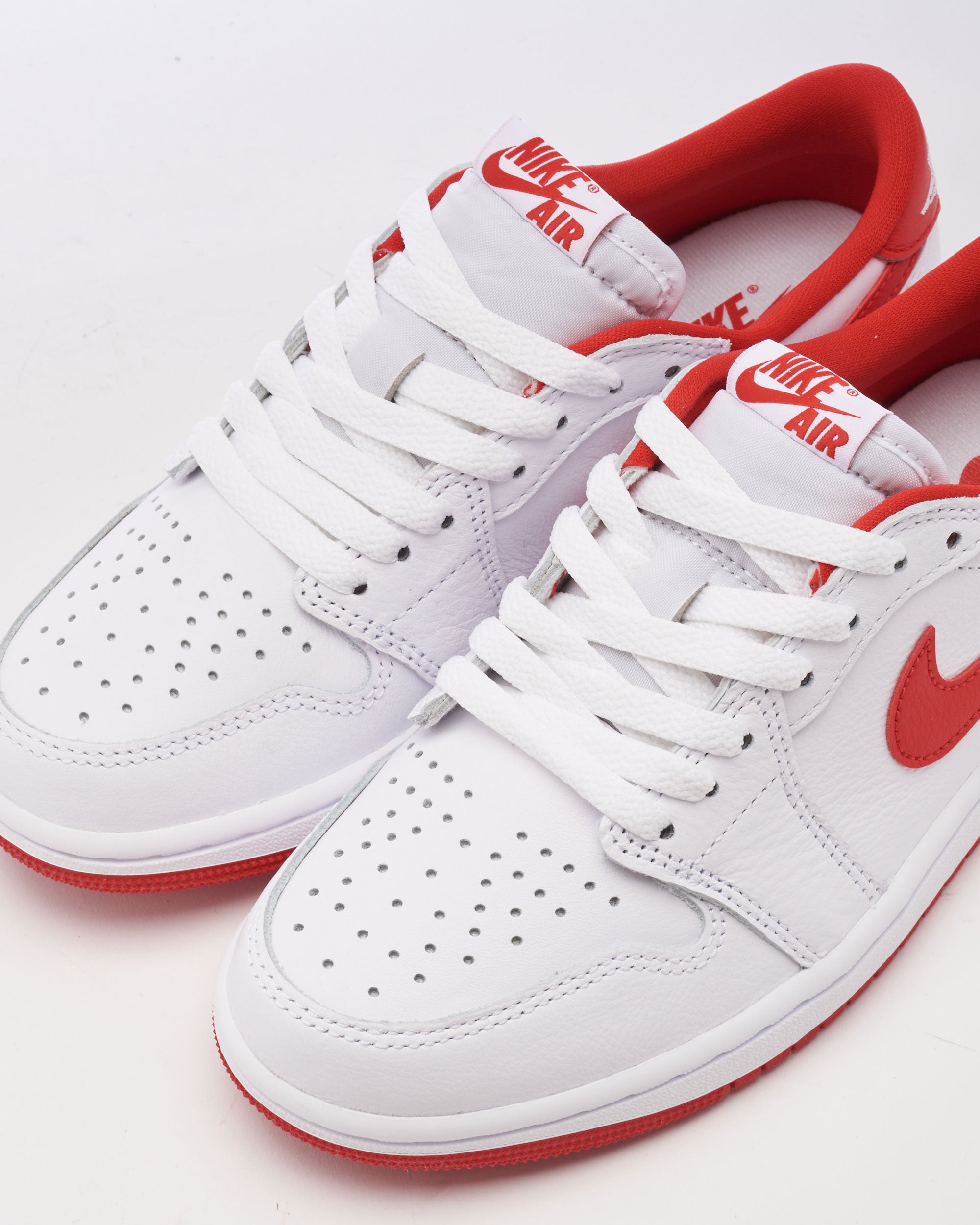 Air Jordan 1 Retro Low OG 