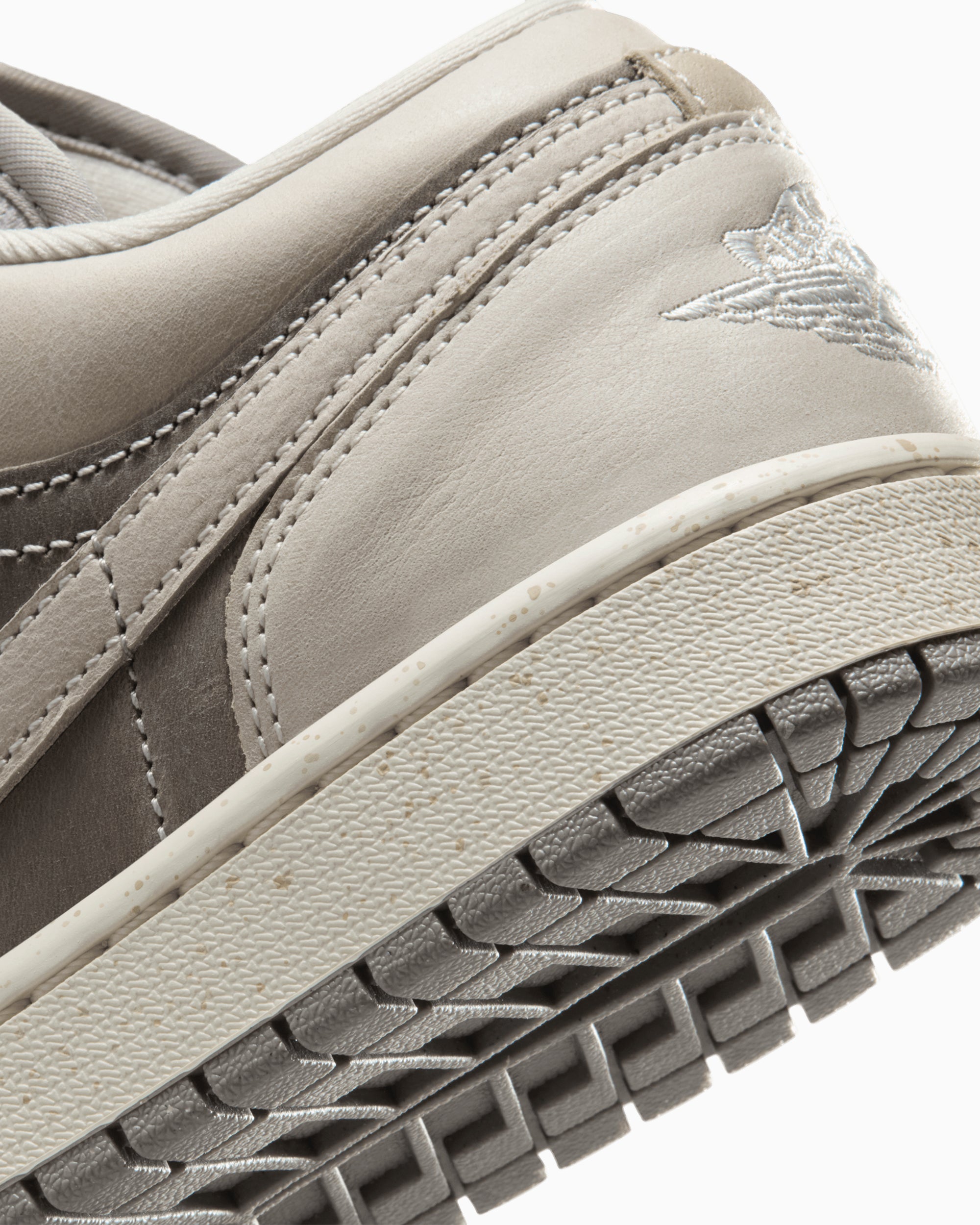 Air Jordan 1 Women's Low SE