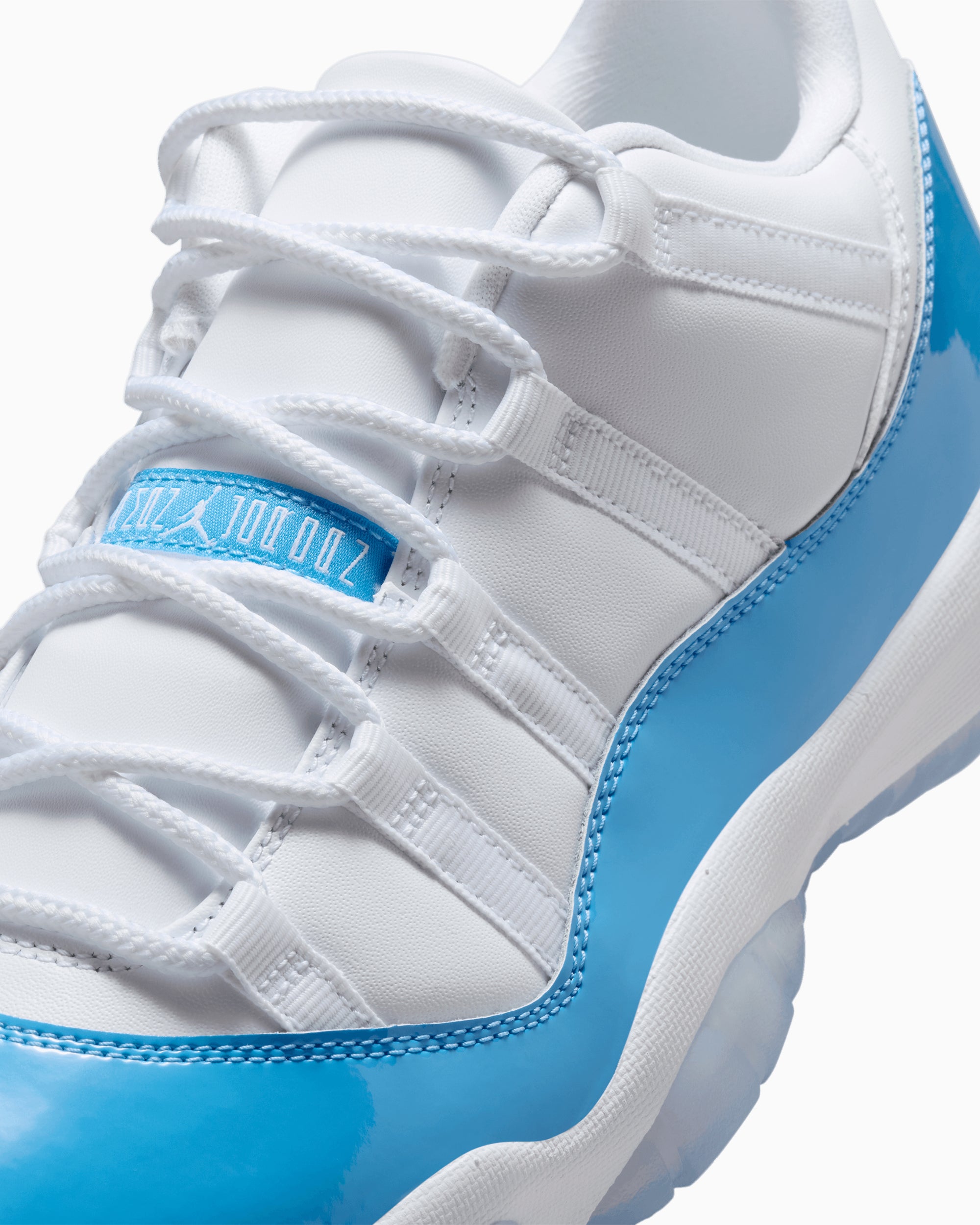 Air Jordan 11 Low Retro Low 