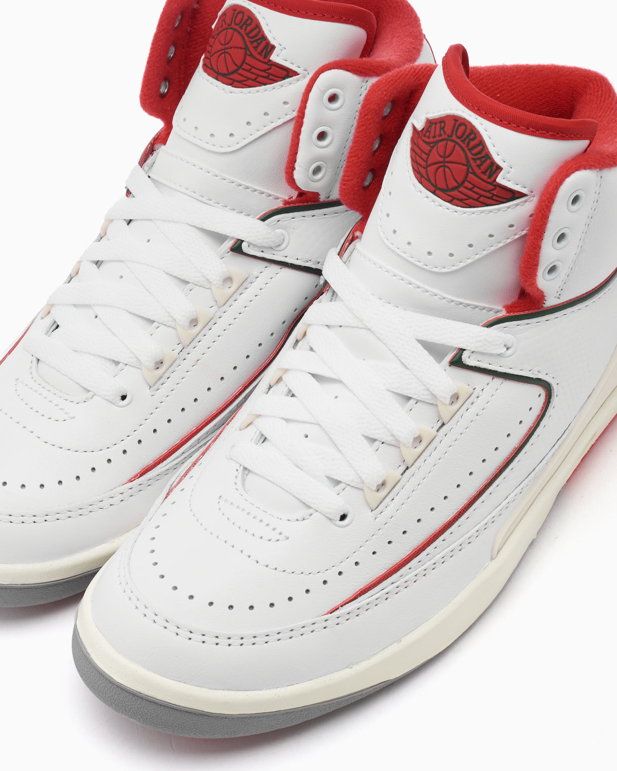 Air Jordan 2 Retro 