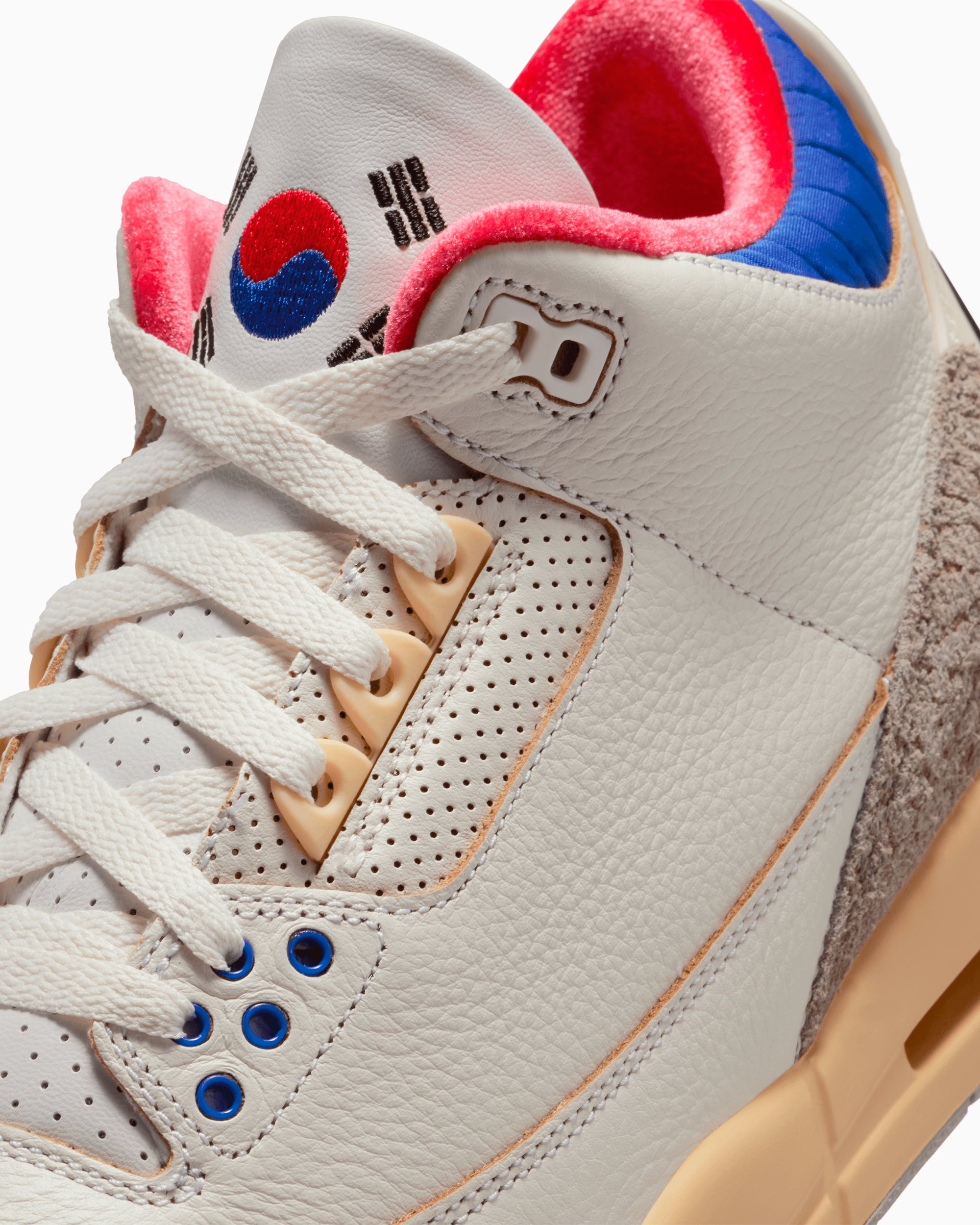 Air Jordan 3 Retro OG SP 